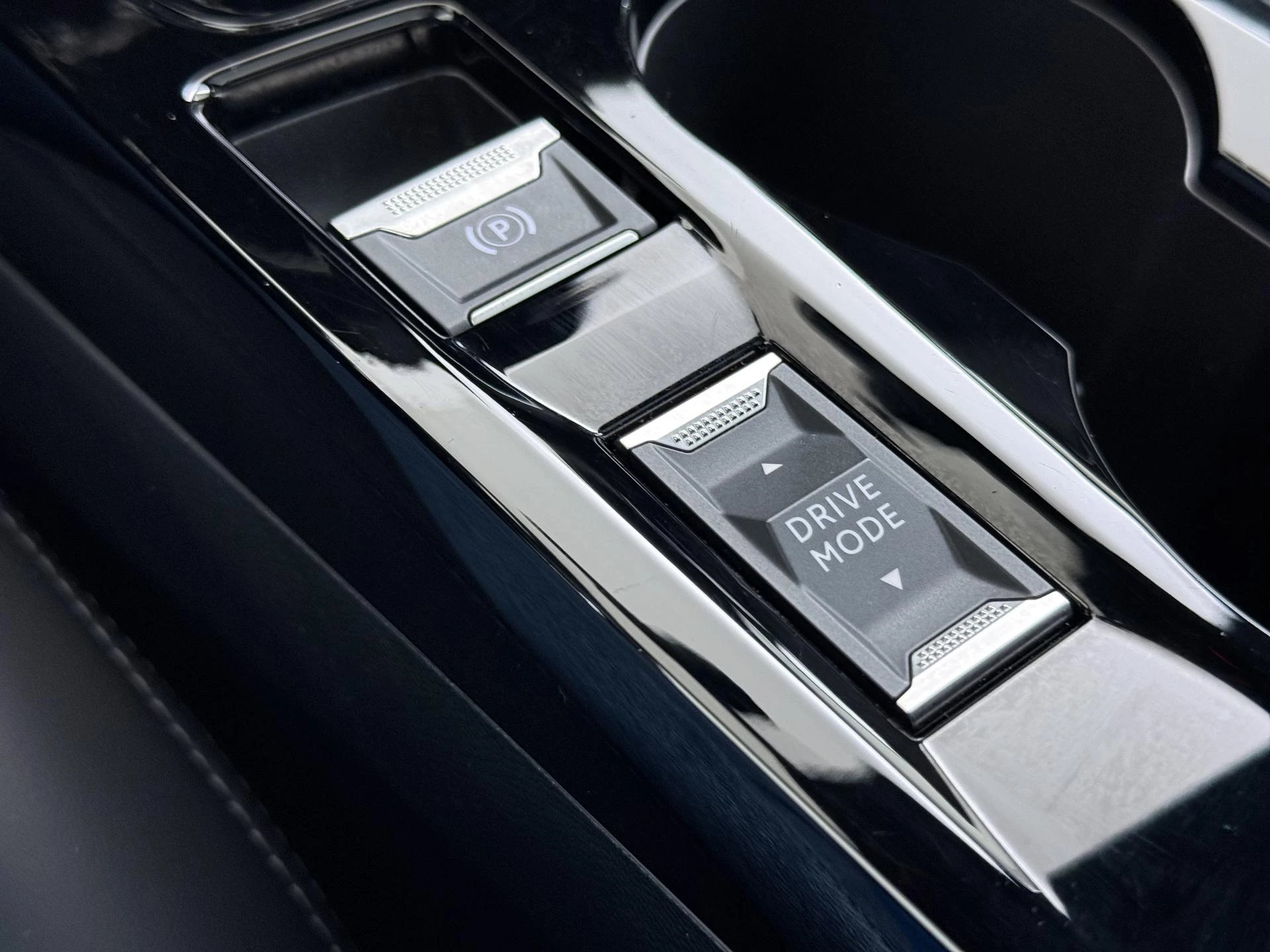 Peugeot-208-image-31