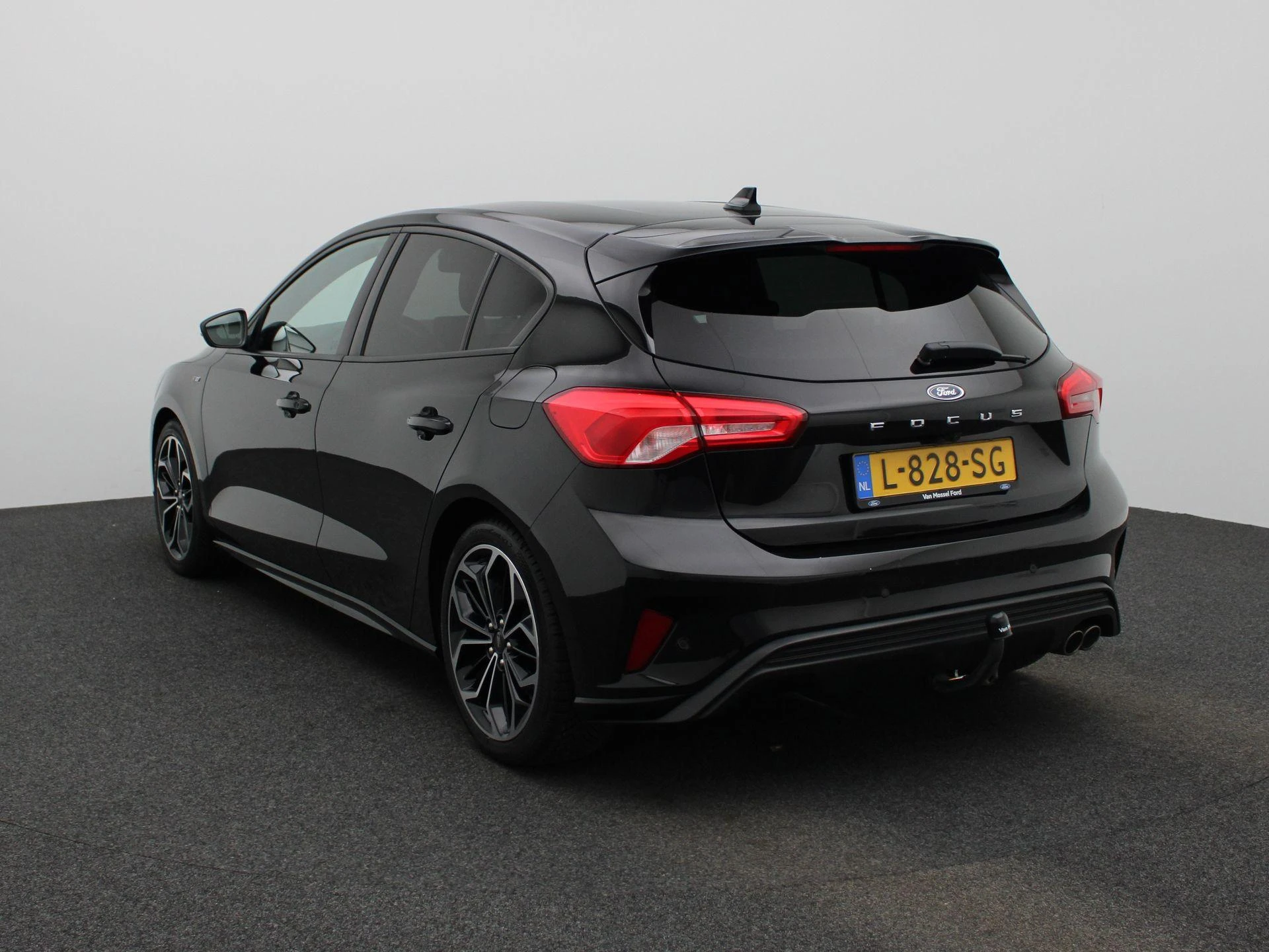 Ford-Focus-image-1