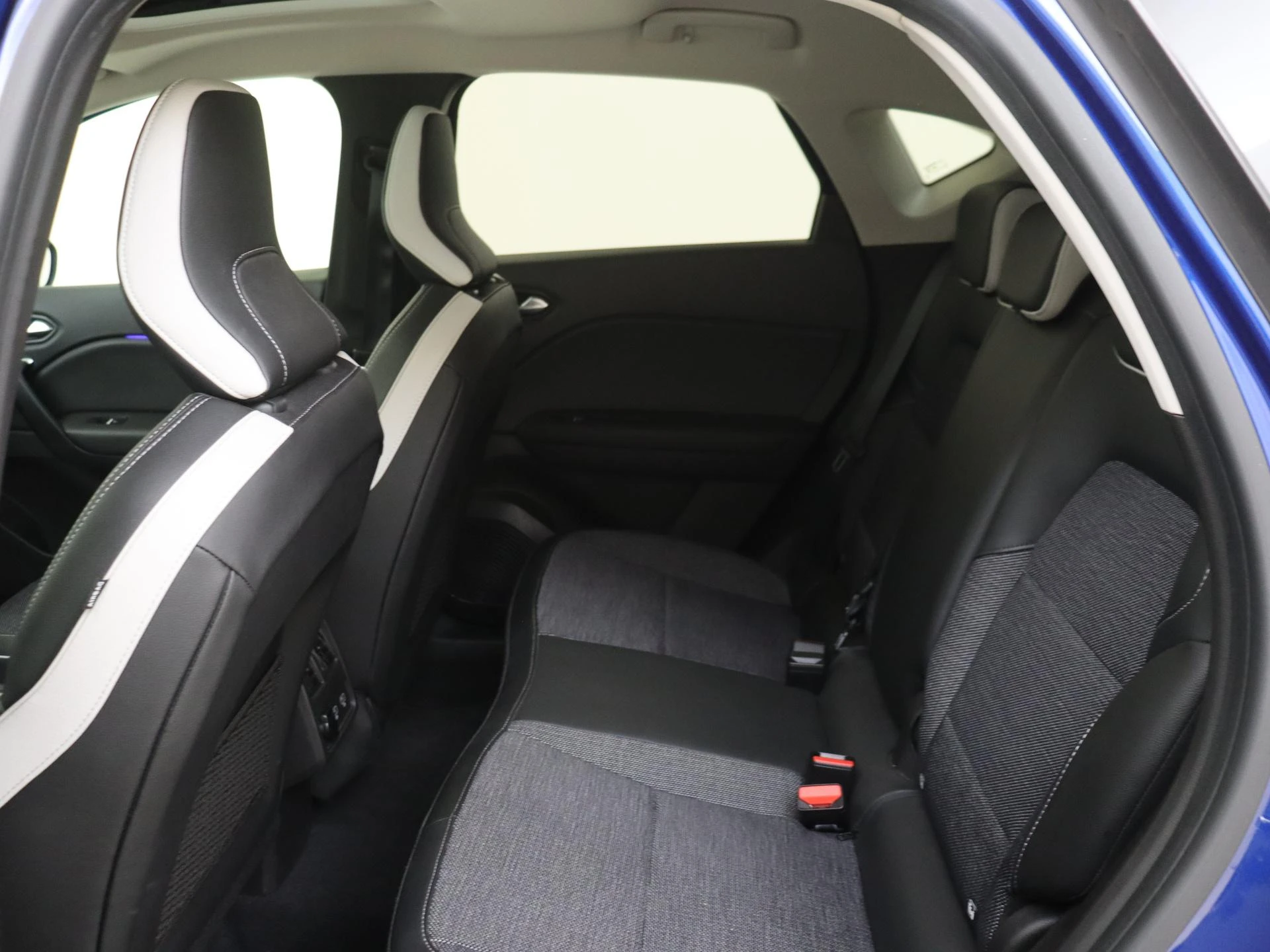 Renault-Captur-image-15