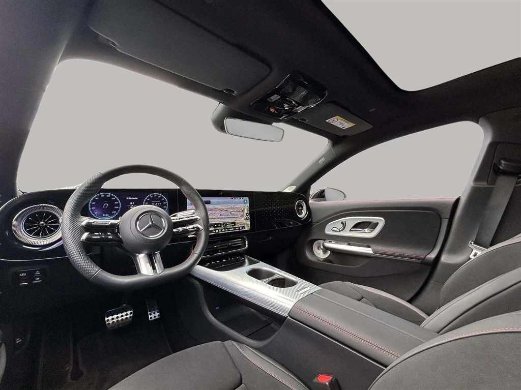 Mercedes-Benz-CLA-image-12