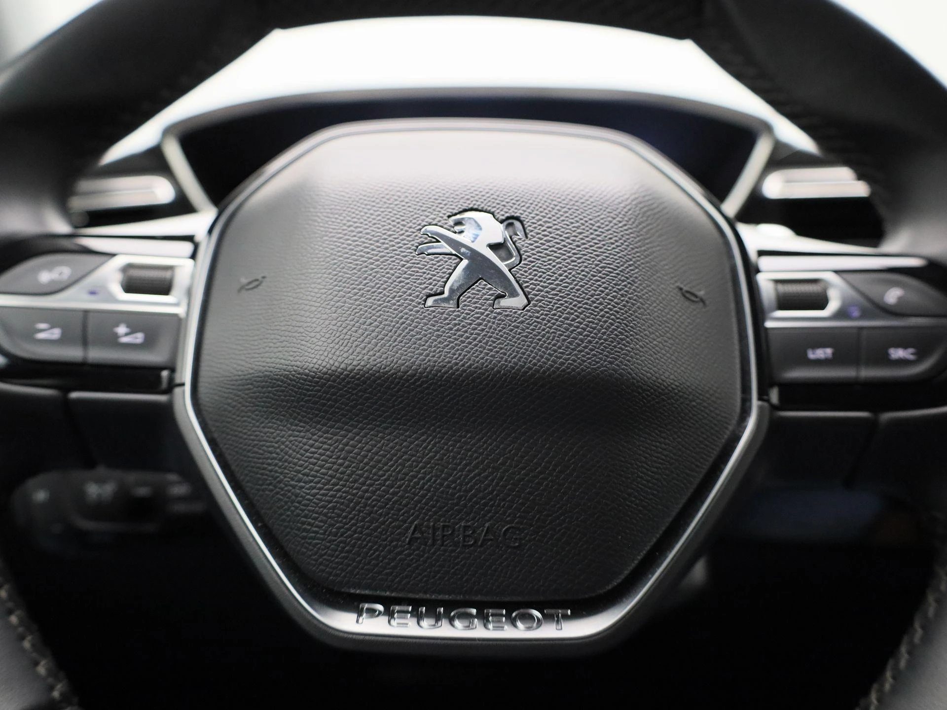 Peugeot-508-image-31
