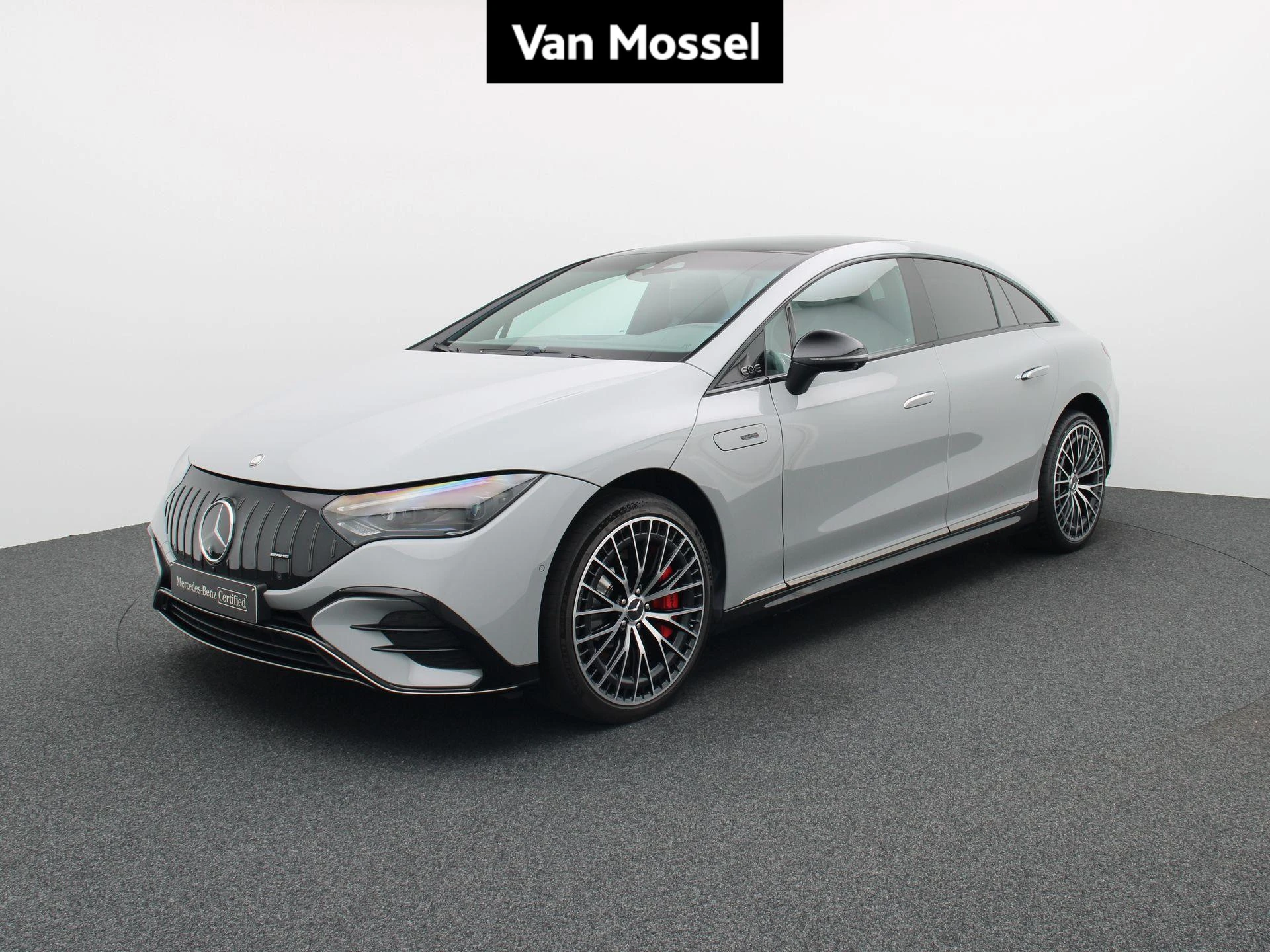Mercedes-Benz-EQE-image-0