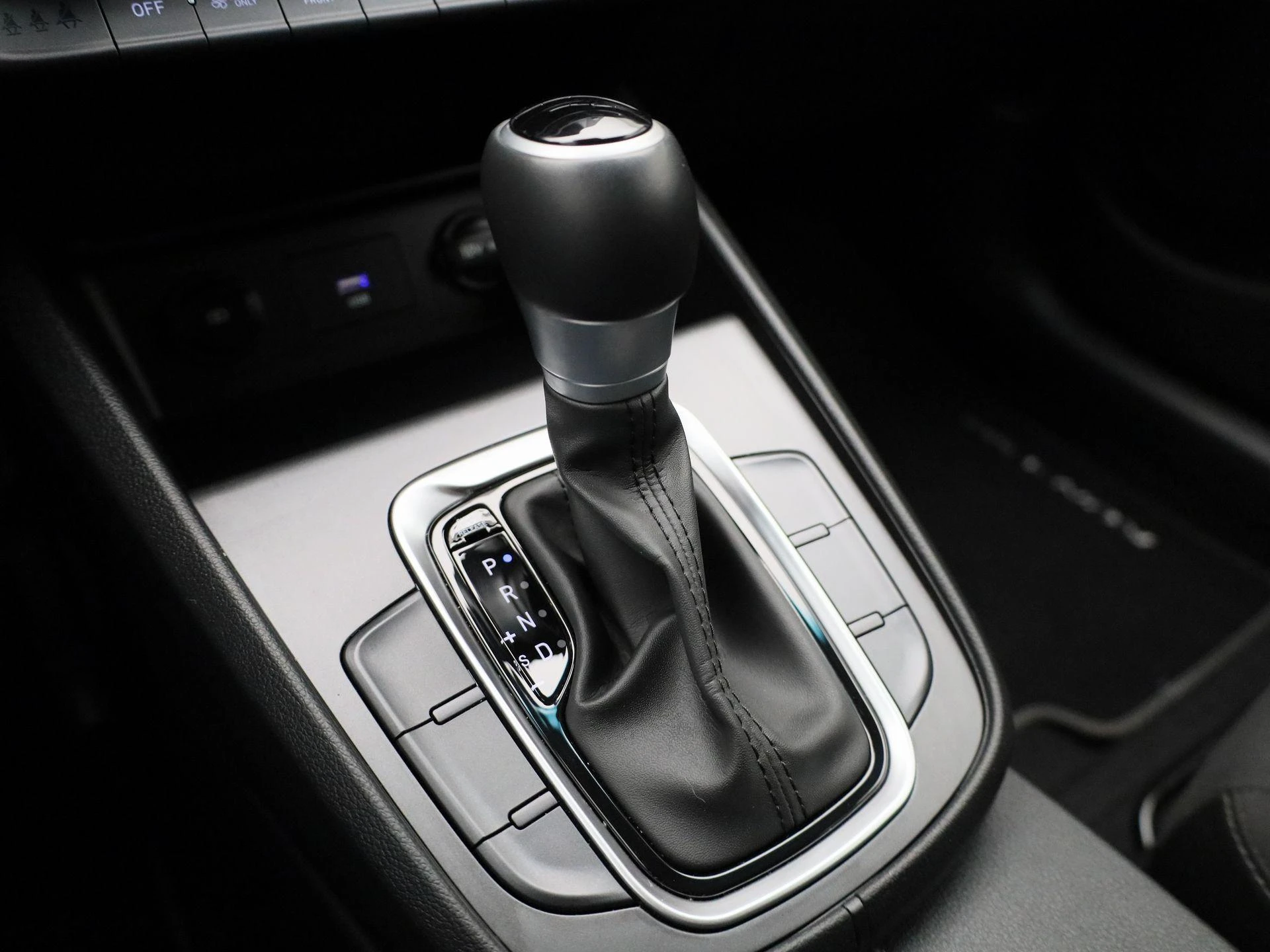 Hyundai Kona 1.6 GDI HEV Comfort