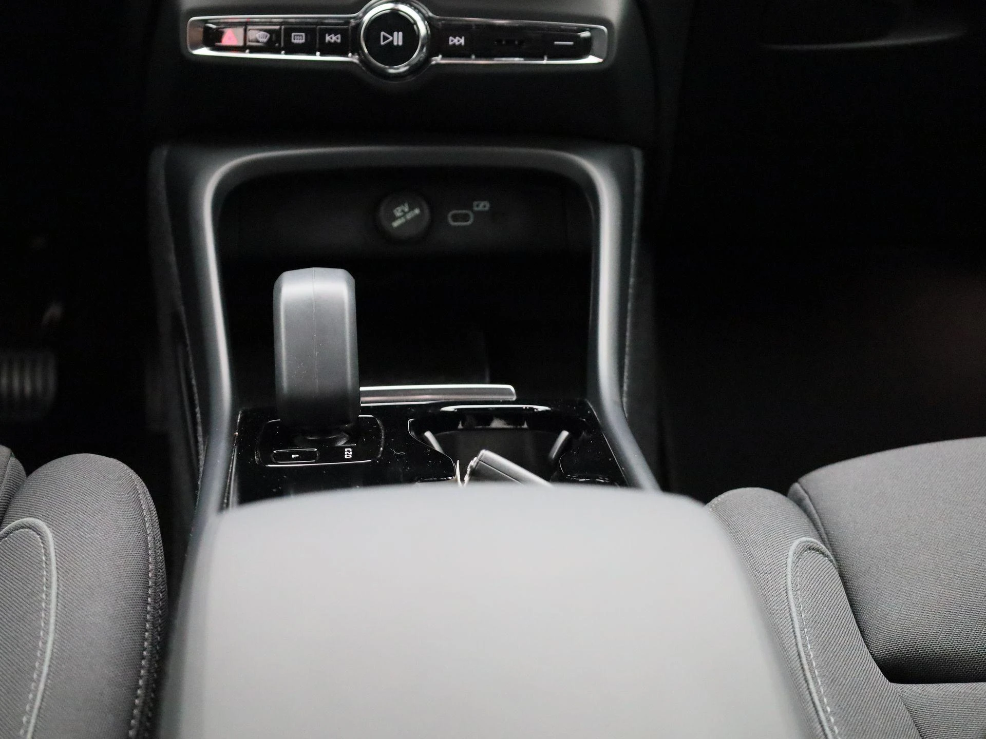 Volvo-XC40-image-9