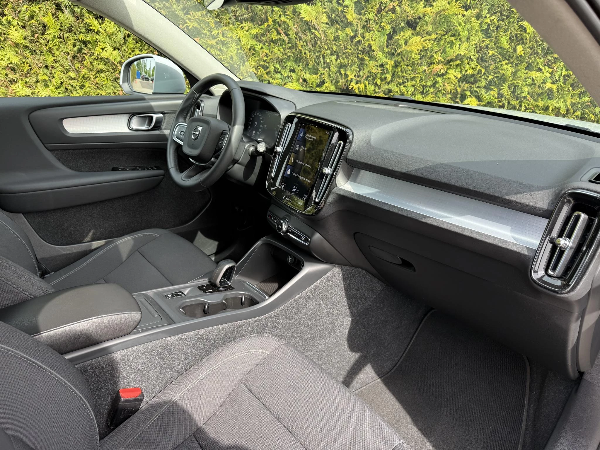 Volvo-XC40-image-14