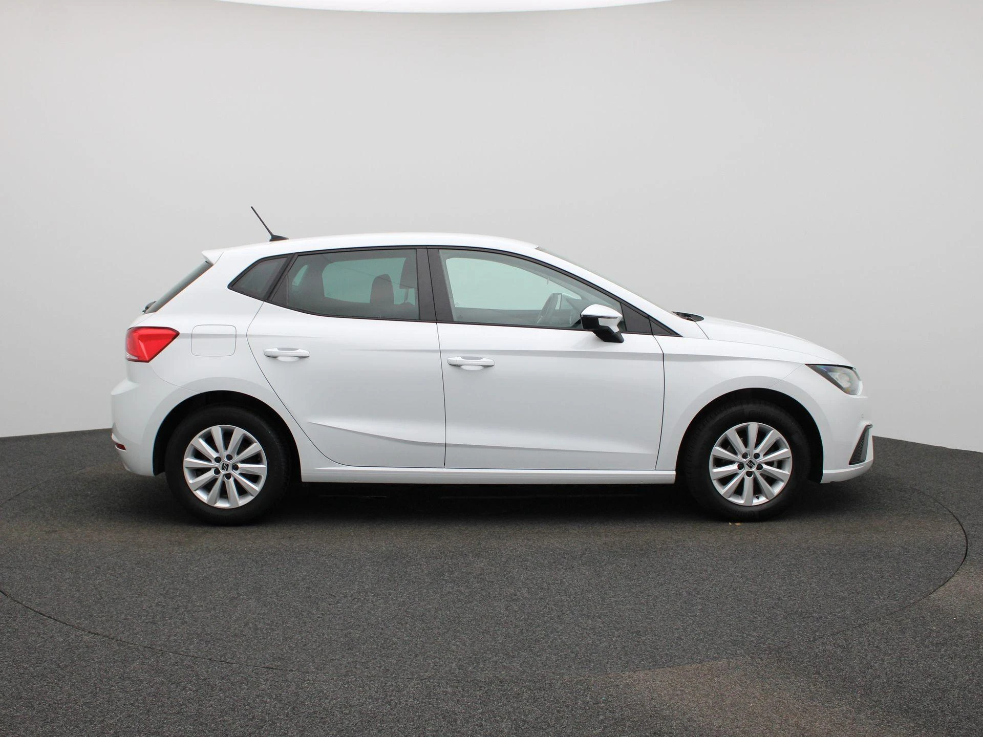 SEAT-Ibiza-image-5