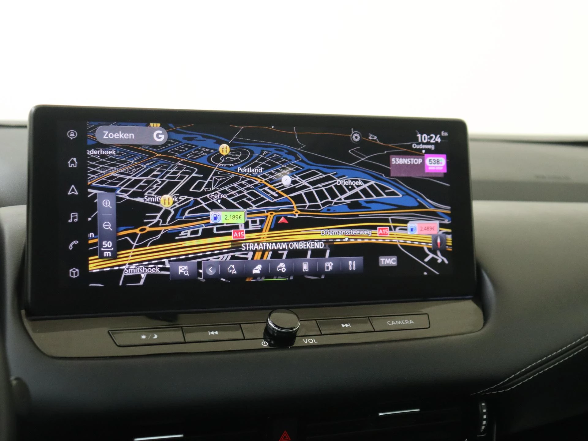Nissan-QASHQAI-image-16