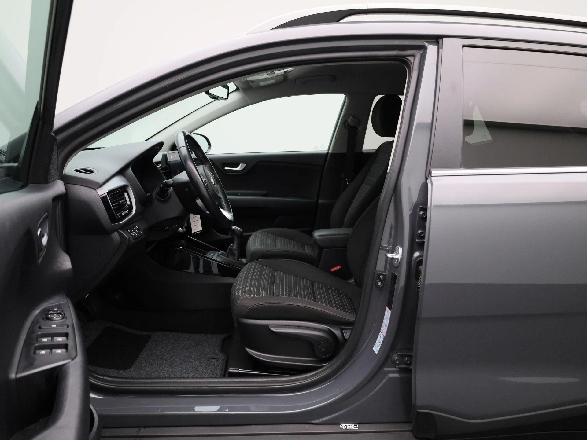 Kia-Stonic-image-8