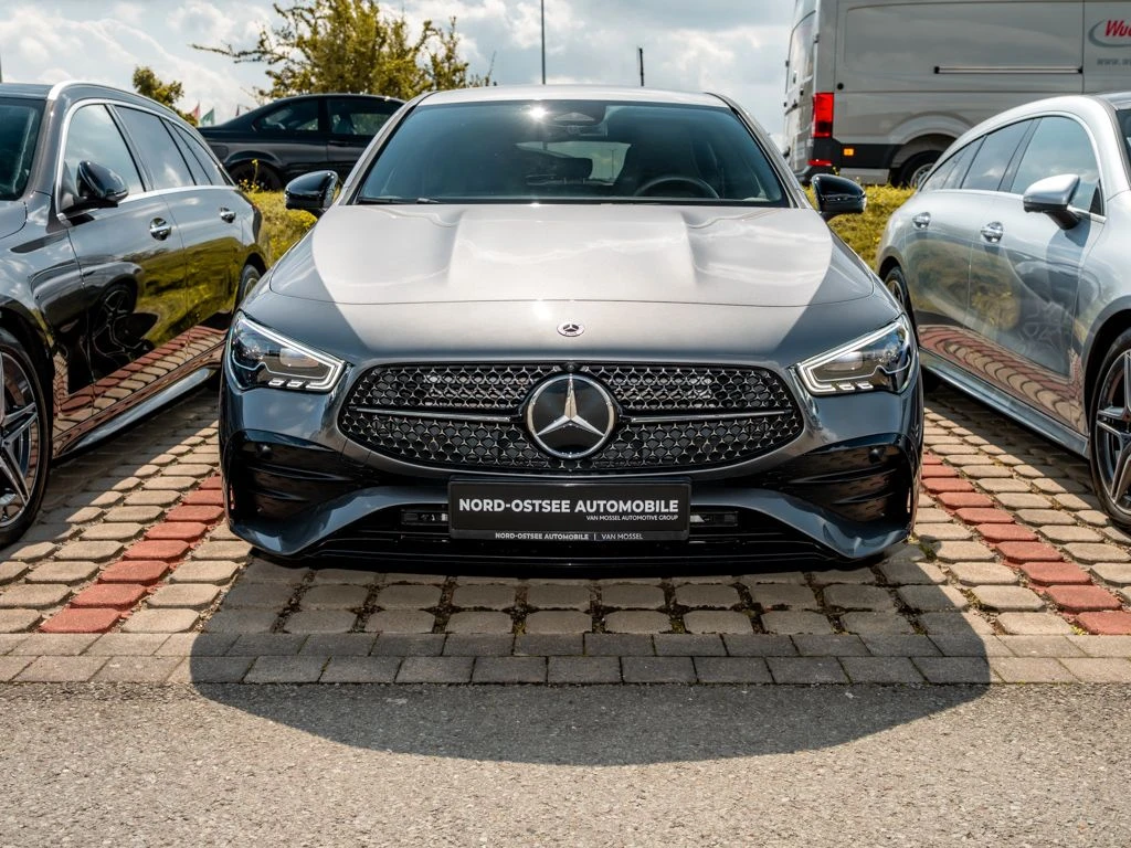 Mercedes-Benz-T-Klasse 180-image-3