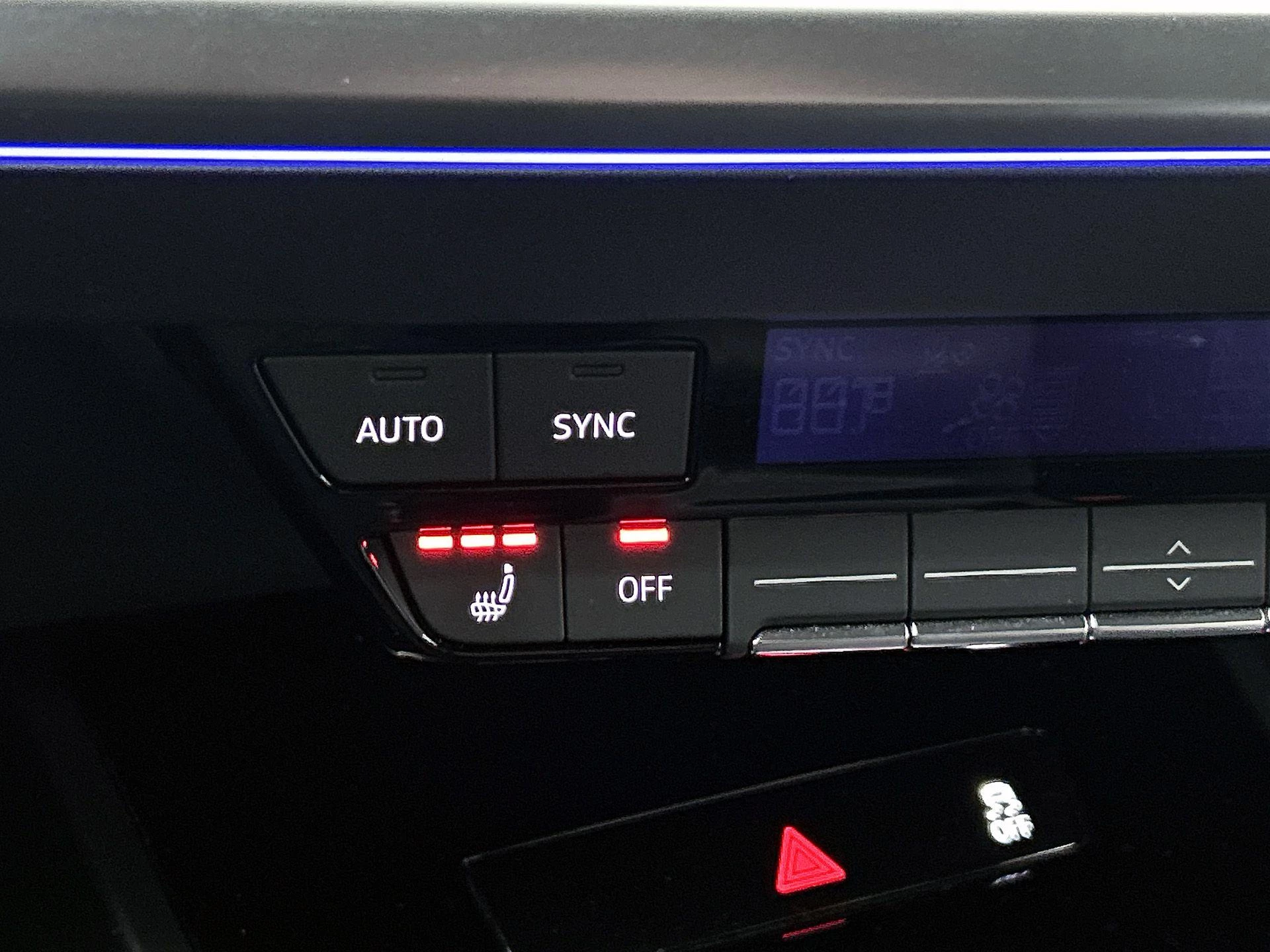 Audi-Q4 e-tron-image-21