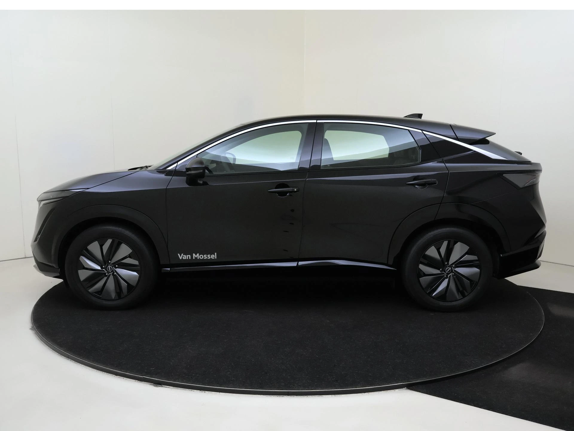 Nissan-ARIYA-image-7