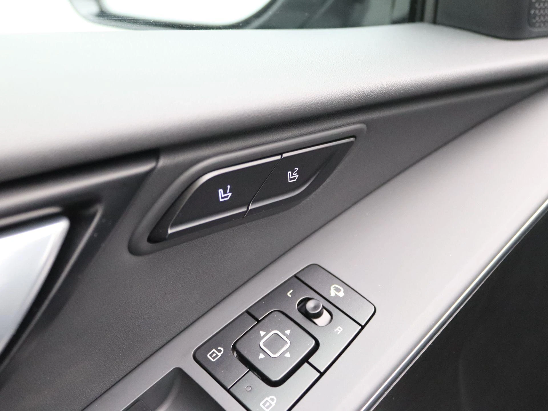 Kia-Niro-image-23