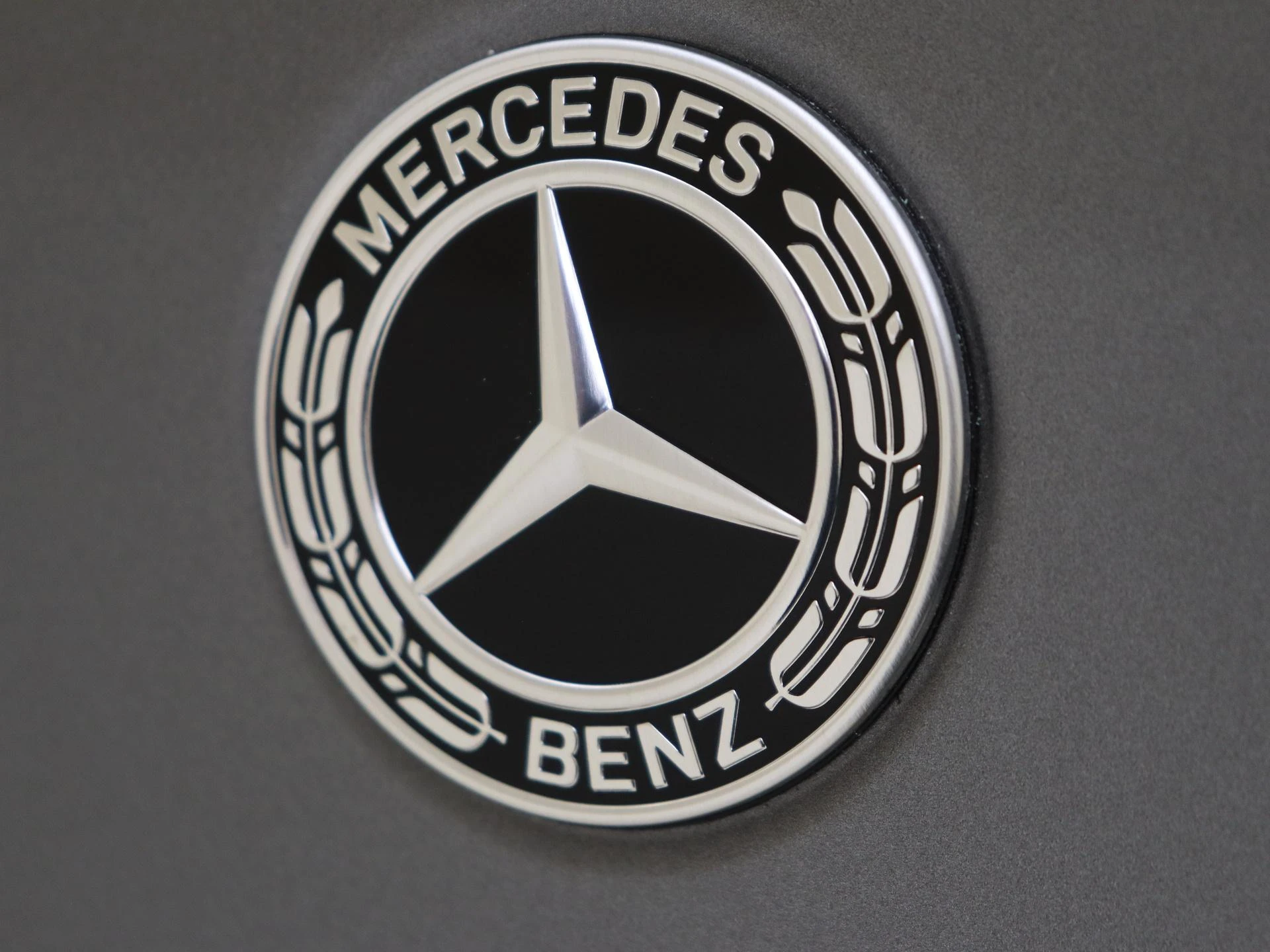 Mercedes-Benz-CLA-image-26