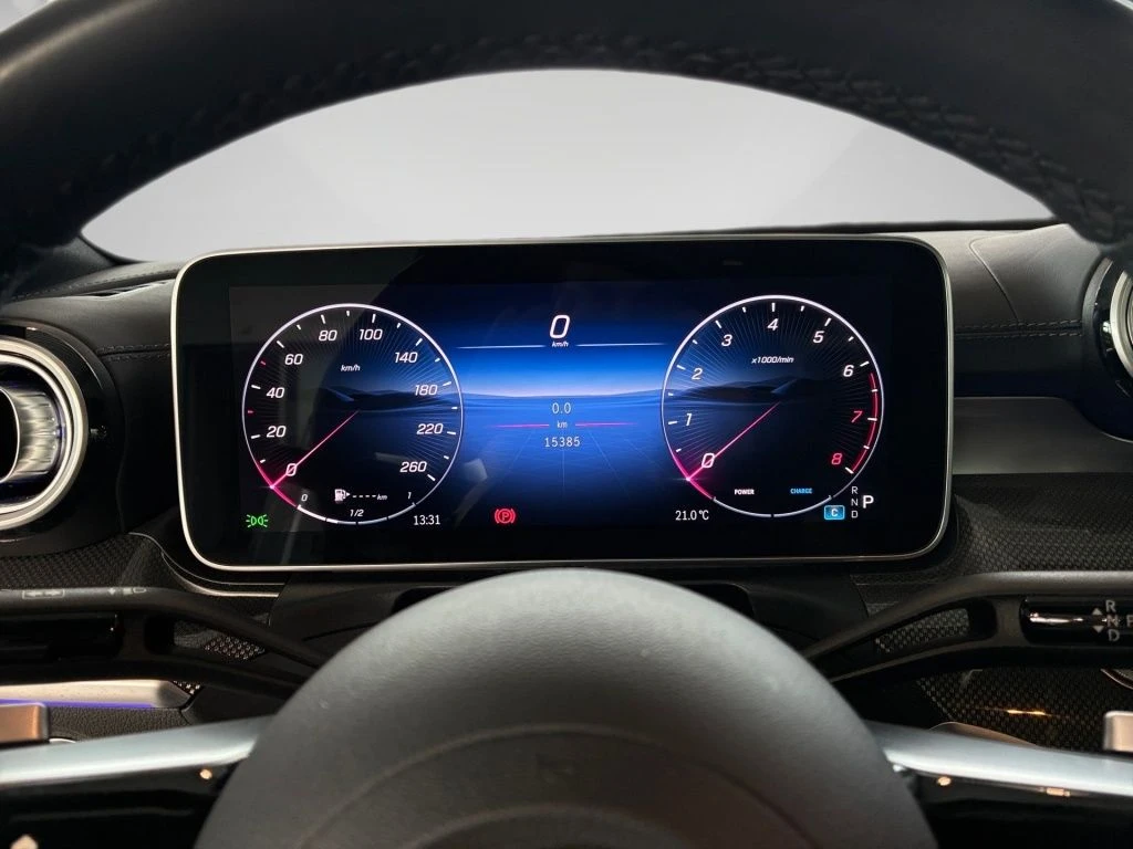 Mercedes-Benz-CLE 200-image-6