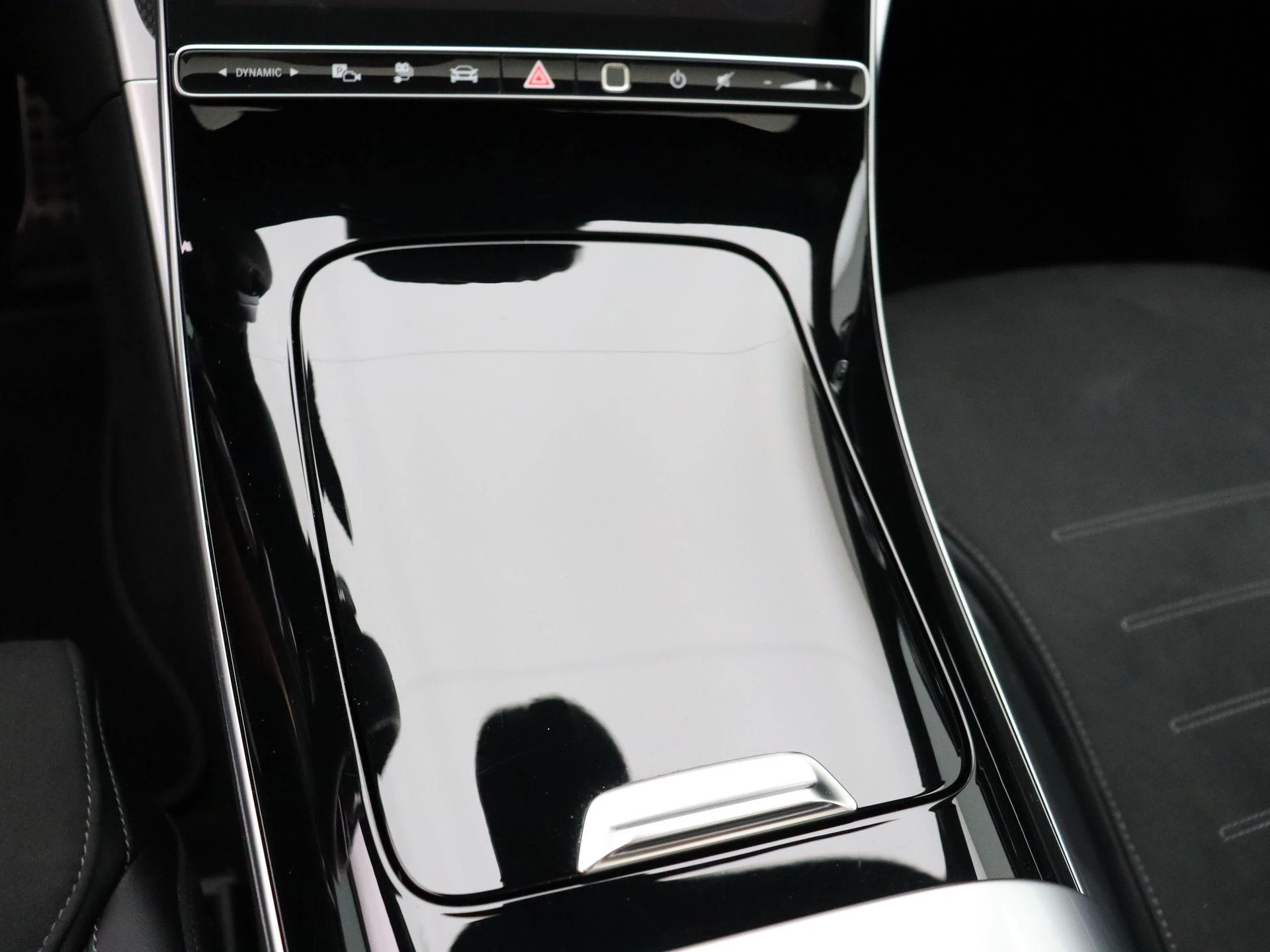Mercedes-Benz Classe C 300 e AMG Line Break + PANORAMISCH DAK + 360 CAMERA + CARPLAY +