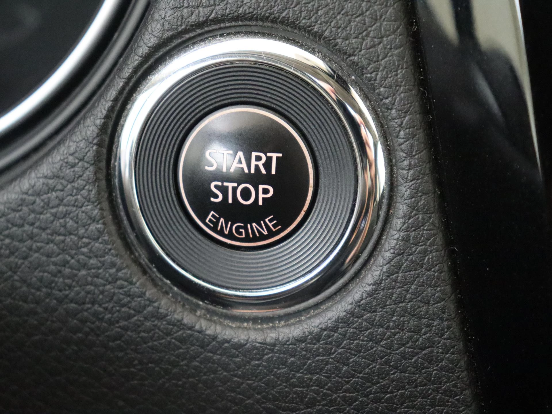 Nissan-QASHQAI-image-19