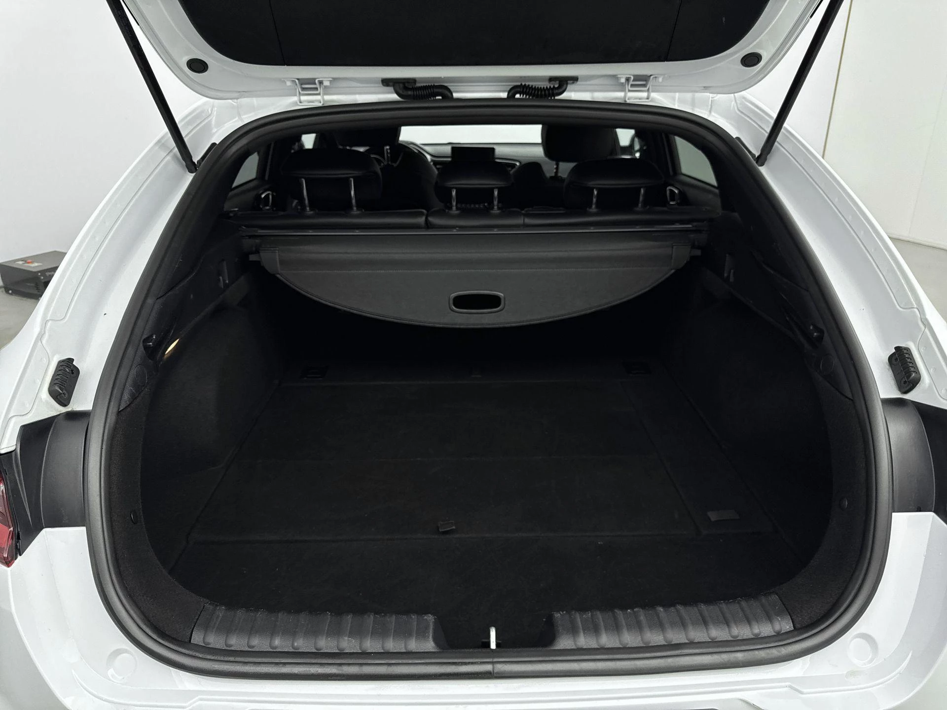 Kia-ProCeed-image-16