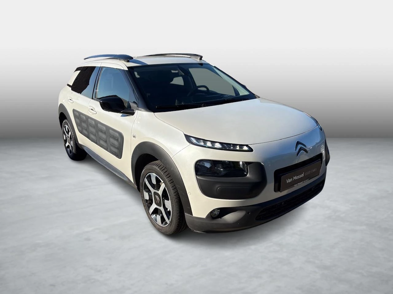 Citroën-C4 Cactus-image-6