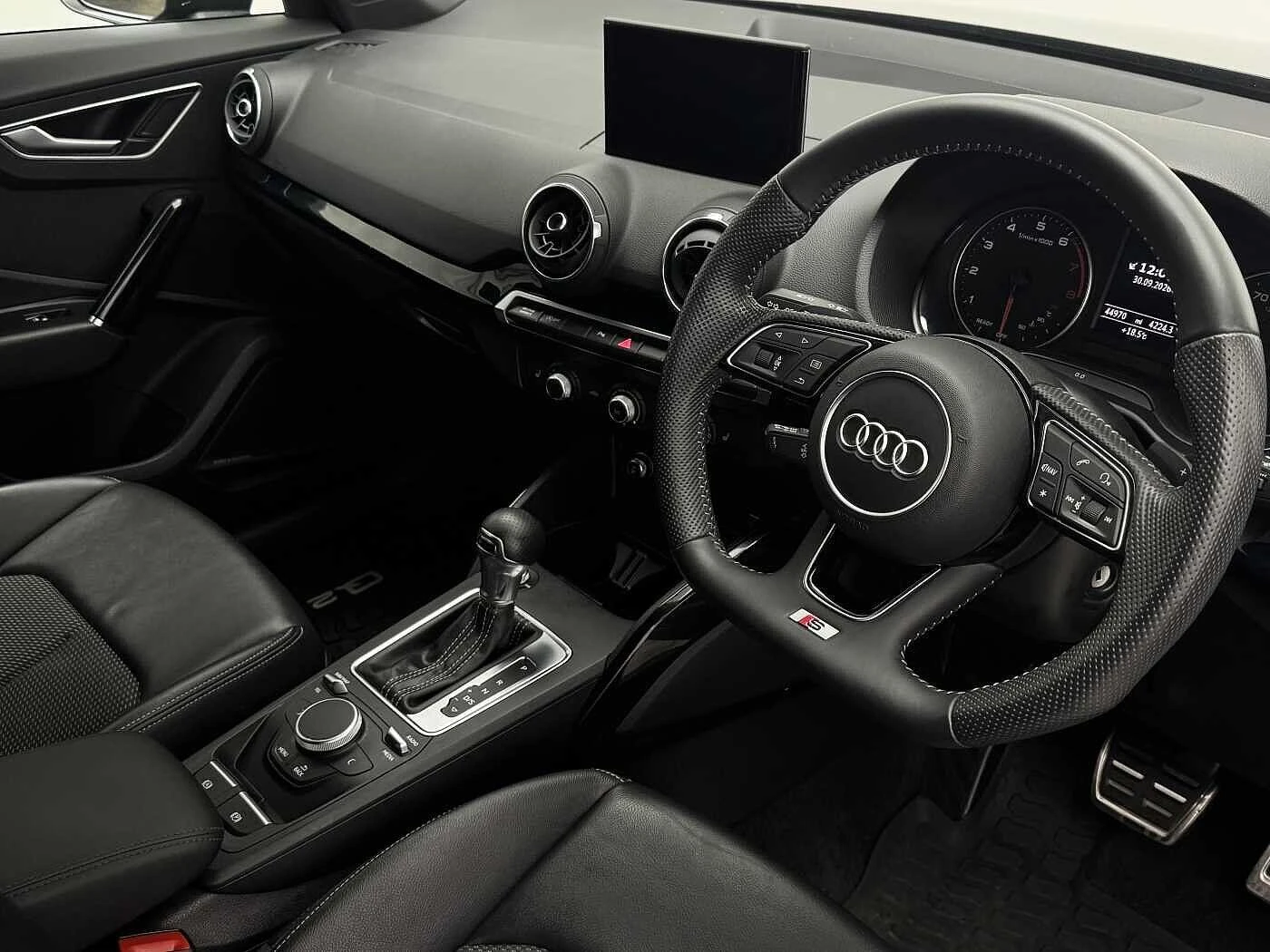 Audi-Q2-image-5
