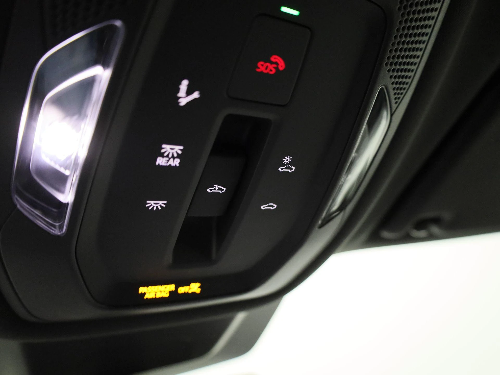 Audi-Q6 e-tron-image-34