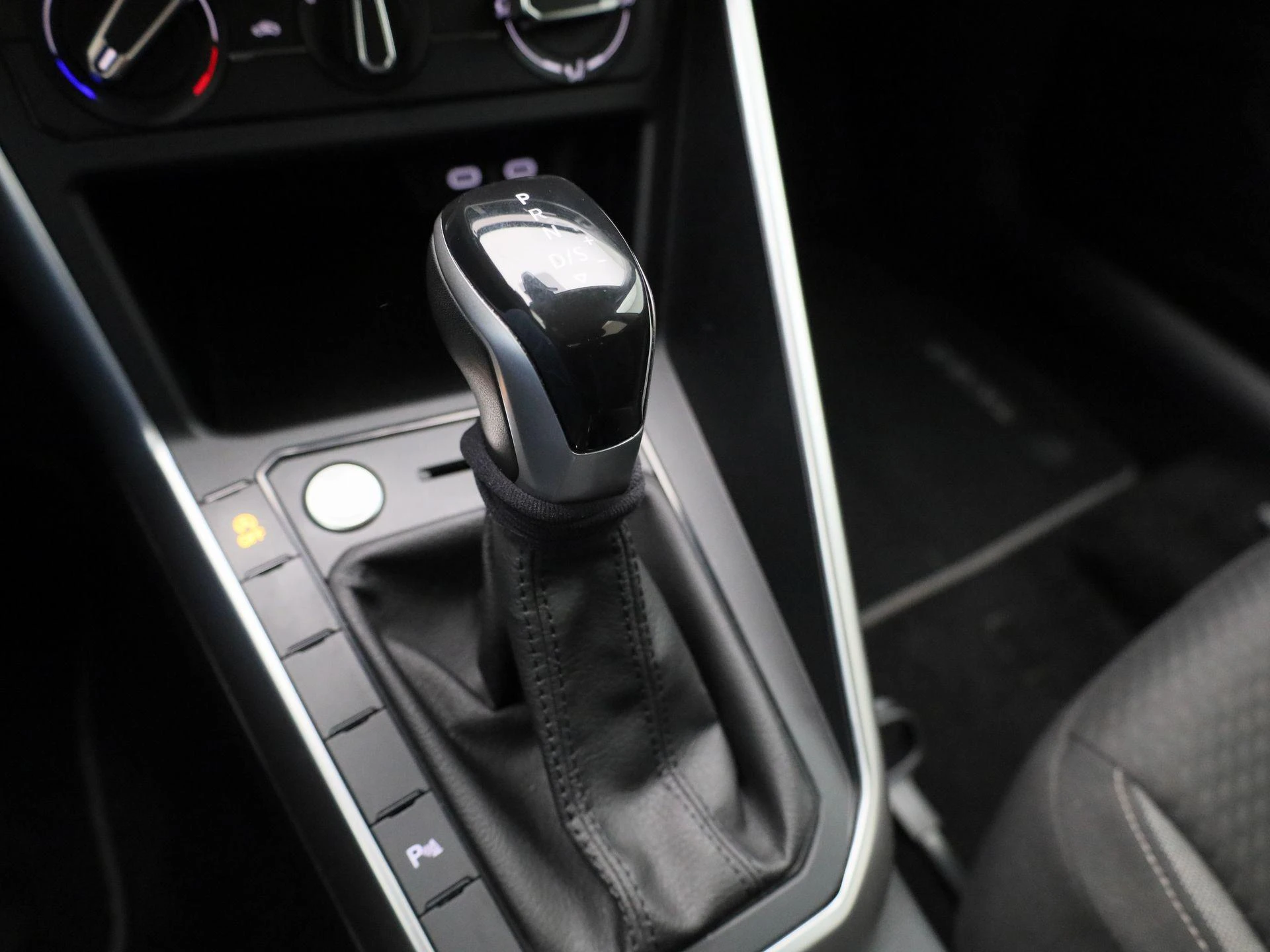 Volkswagen-Taigo-image-22