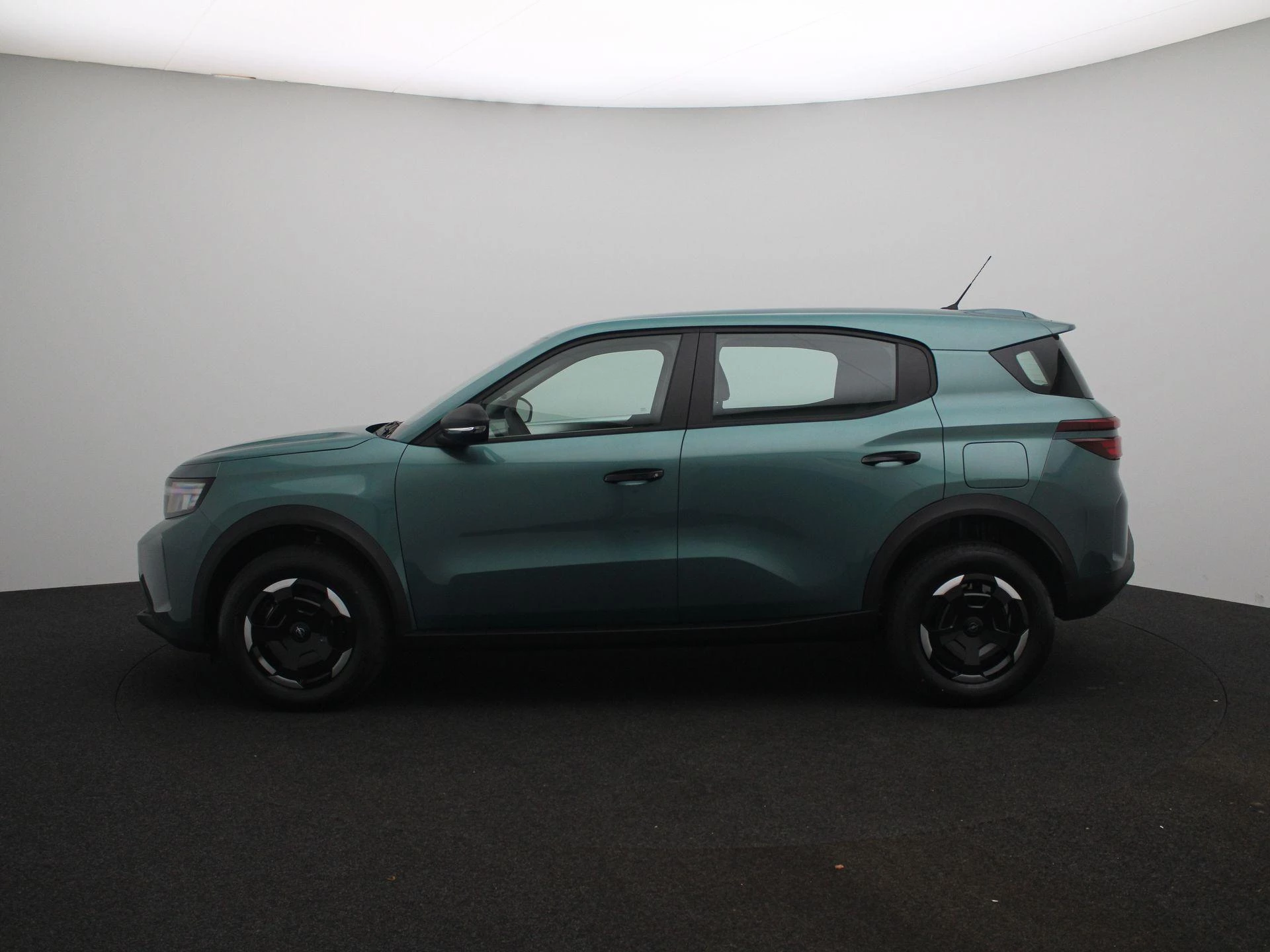 Opel-Frontera-image-4