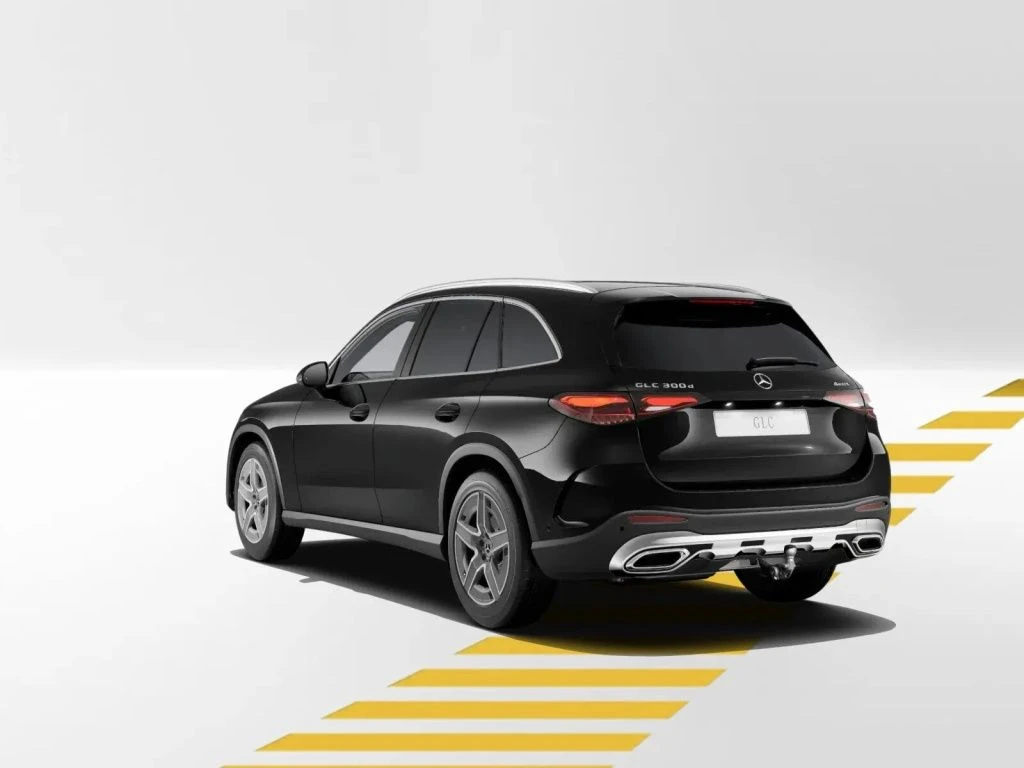 Mercedes-Benz-GLC 300 d-image-4