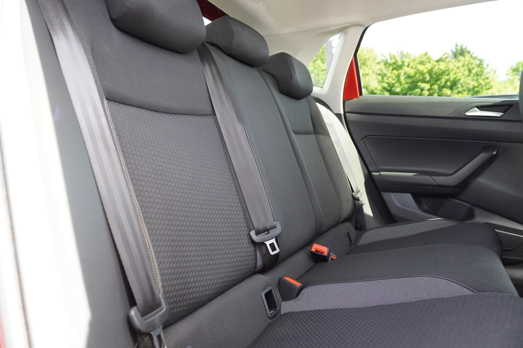 Volkswagen-Polo-image-11