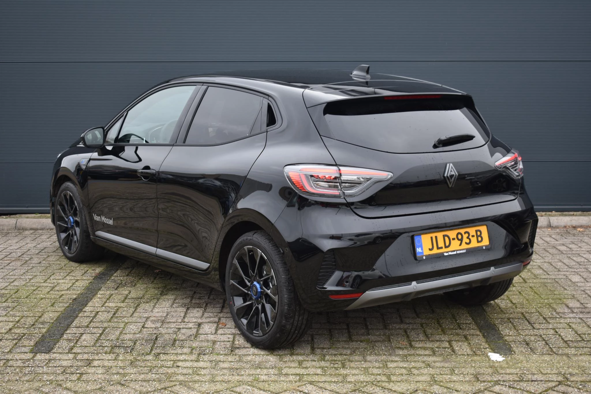 Renault-Clio-image-2