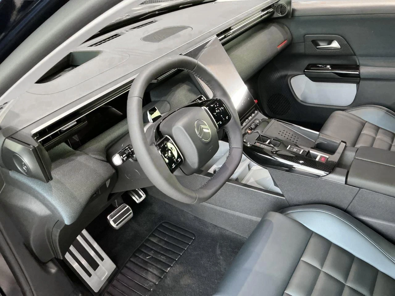 Citroën-ë-C5 Aircross-image-8