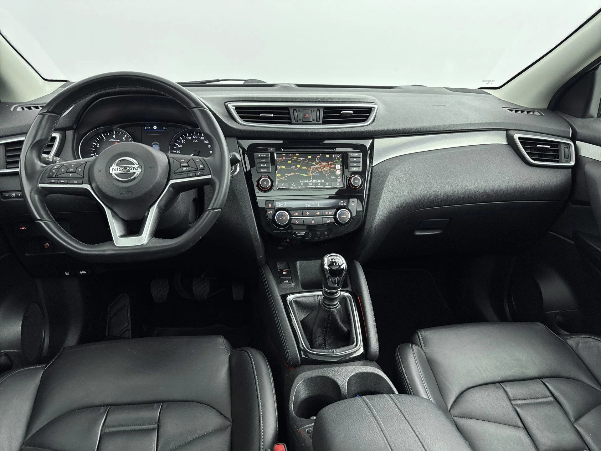Nissan-QASHQAI-image-19