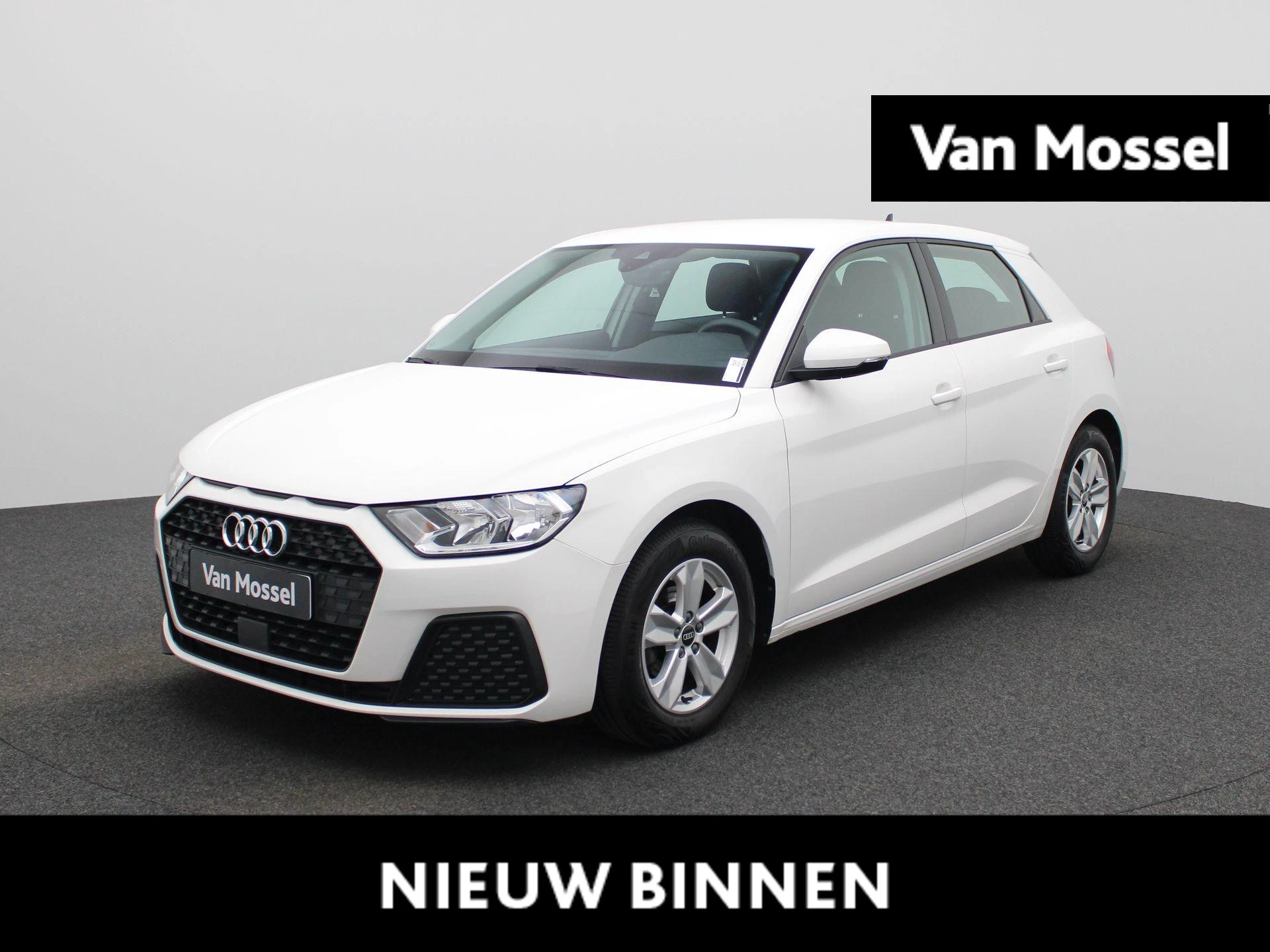 Audi-A1 Sportback-image-0