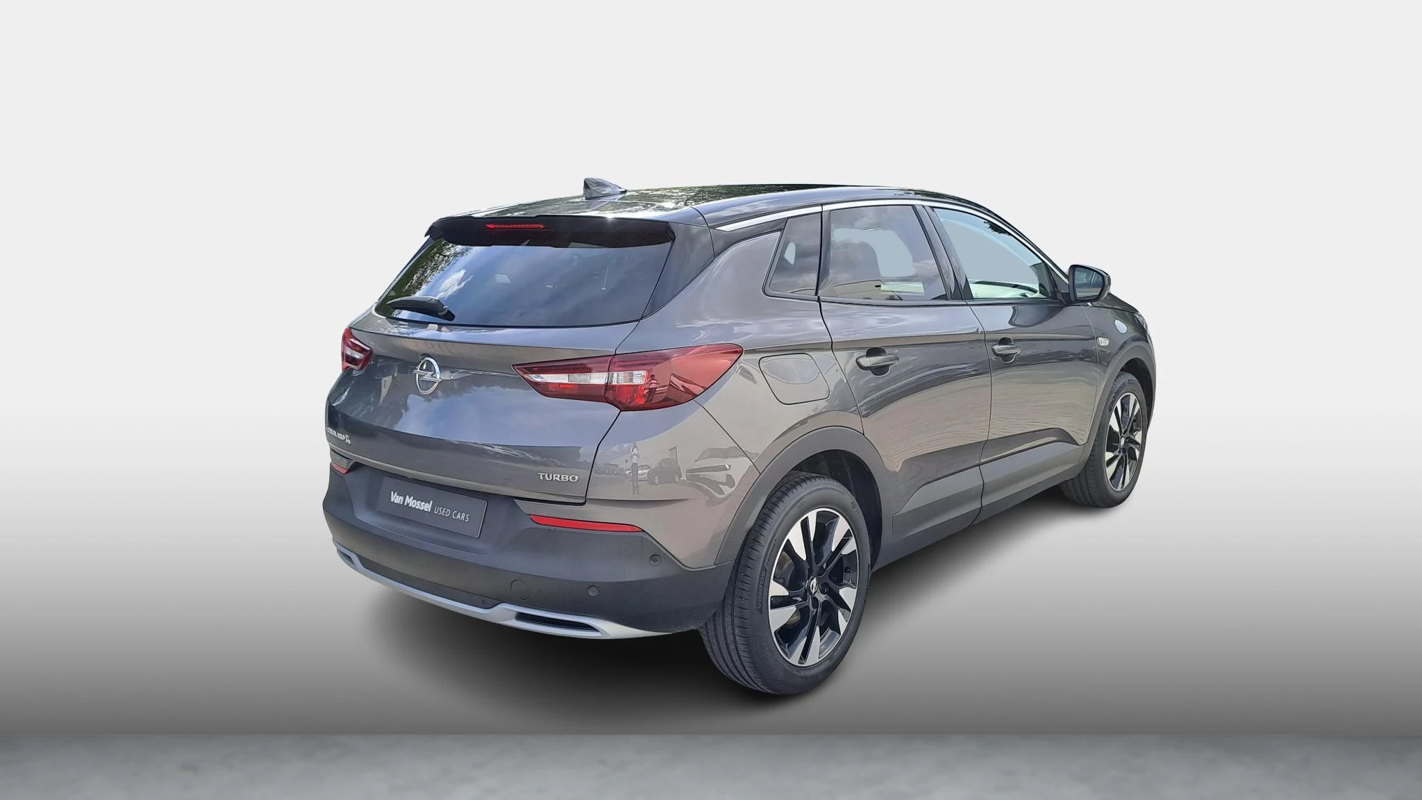 Opel-Grandland X-image-3