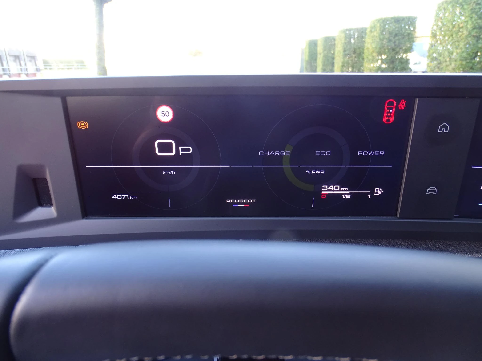 Peugeot-5008-image-22