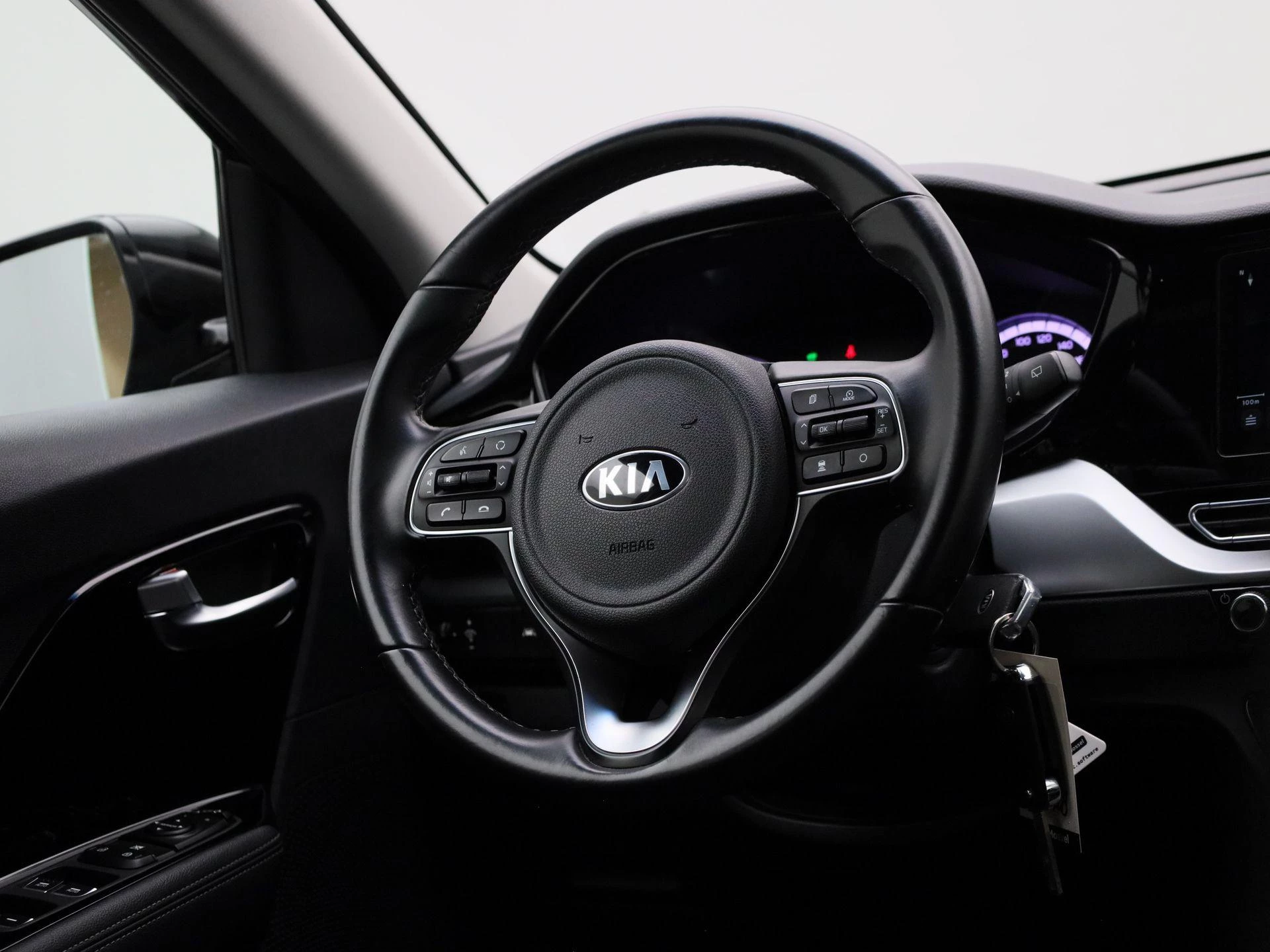 Kia-Niro-image-31