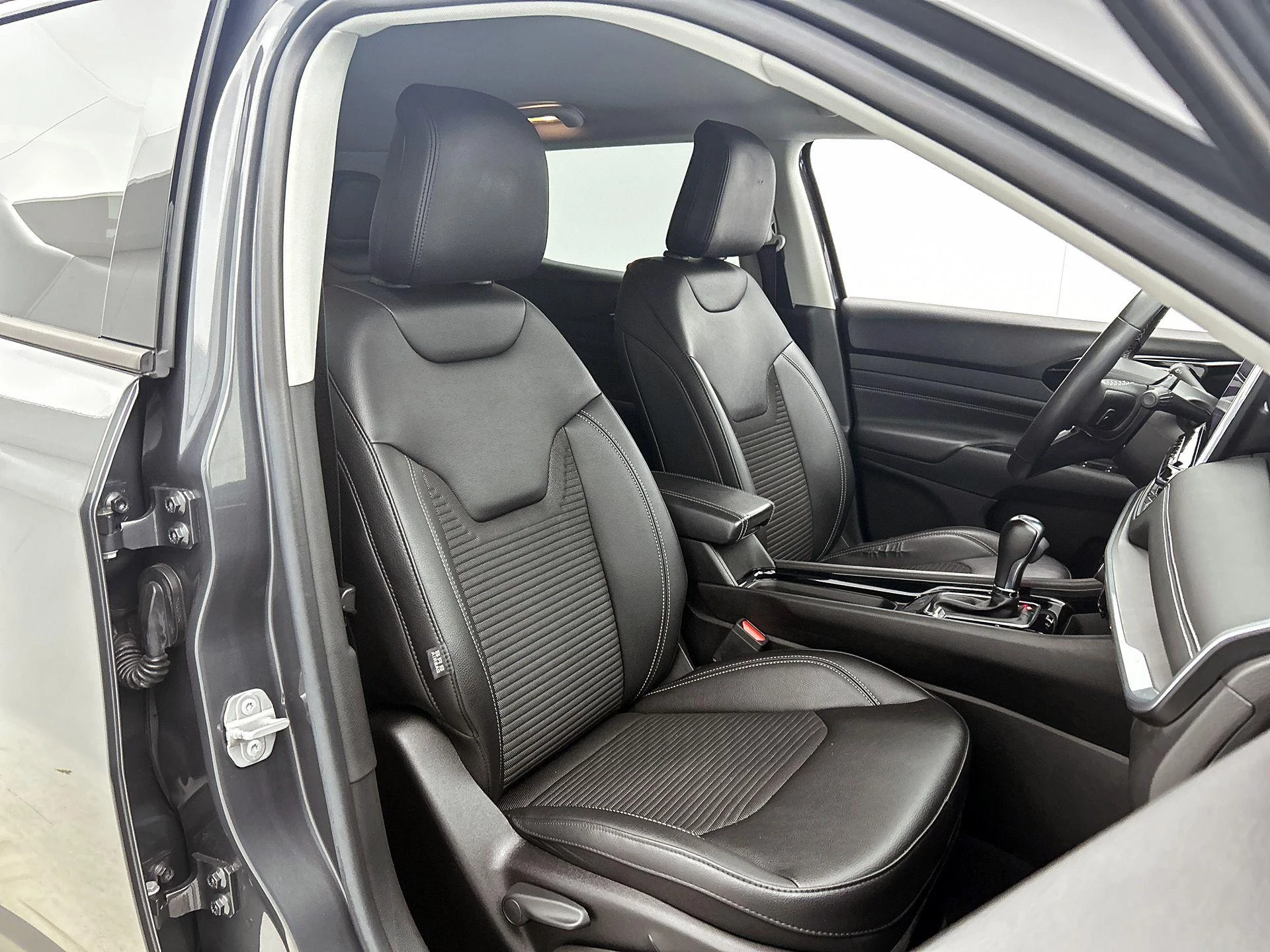 Jeep-Compass-image-38
