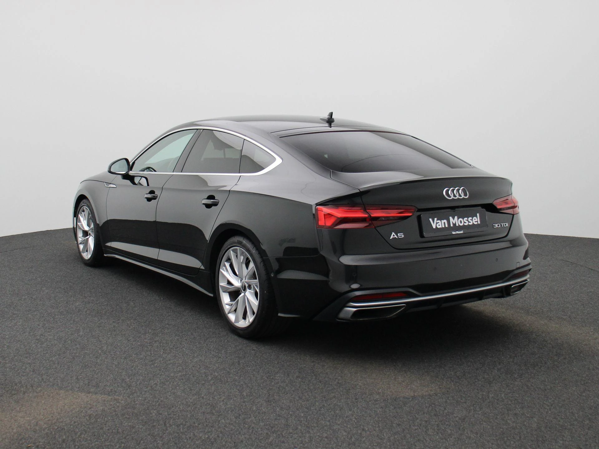 Audi-A5-image-1
