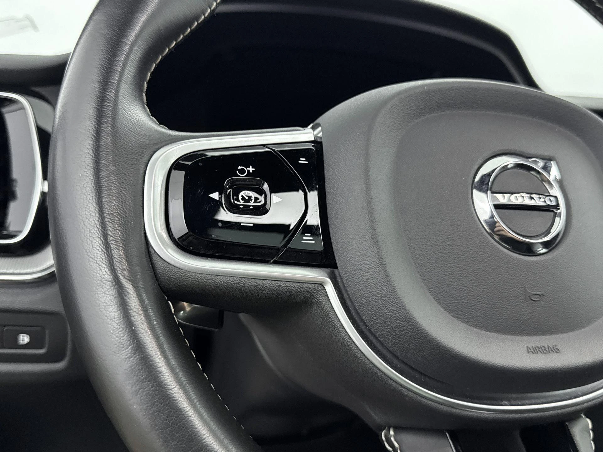 Volvo-V60-image-5