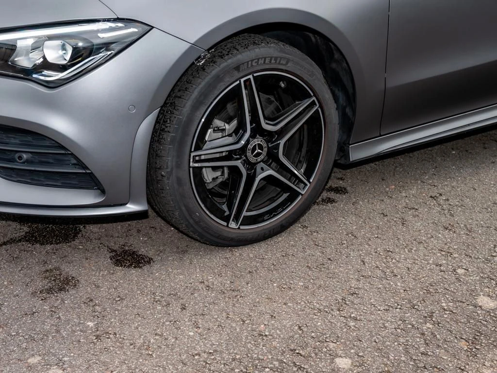 Mercedes-Benz-CLA 250 e-image-6