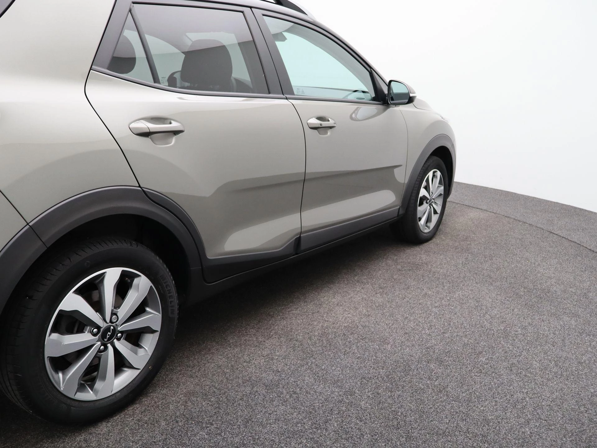 Kia-Stonic-image-43