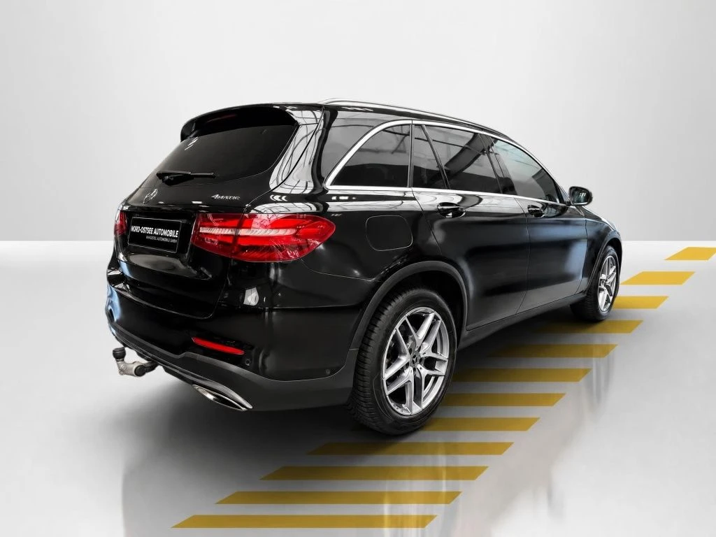 Mercedes-Benz-GLC 250-image-13