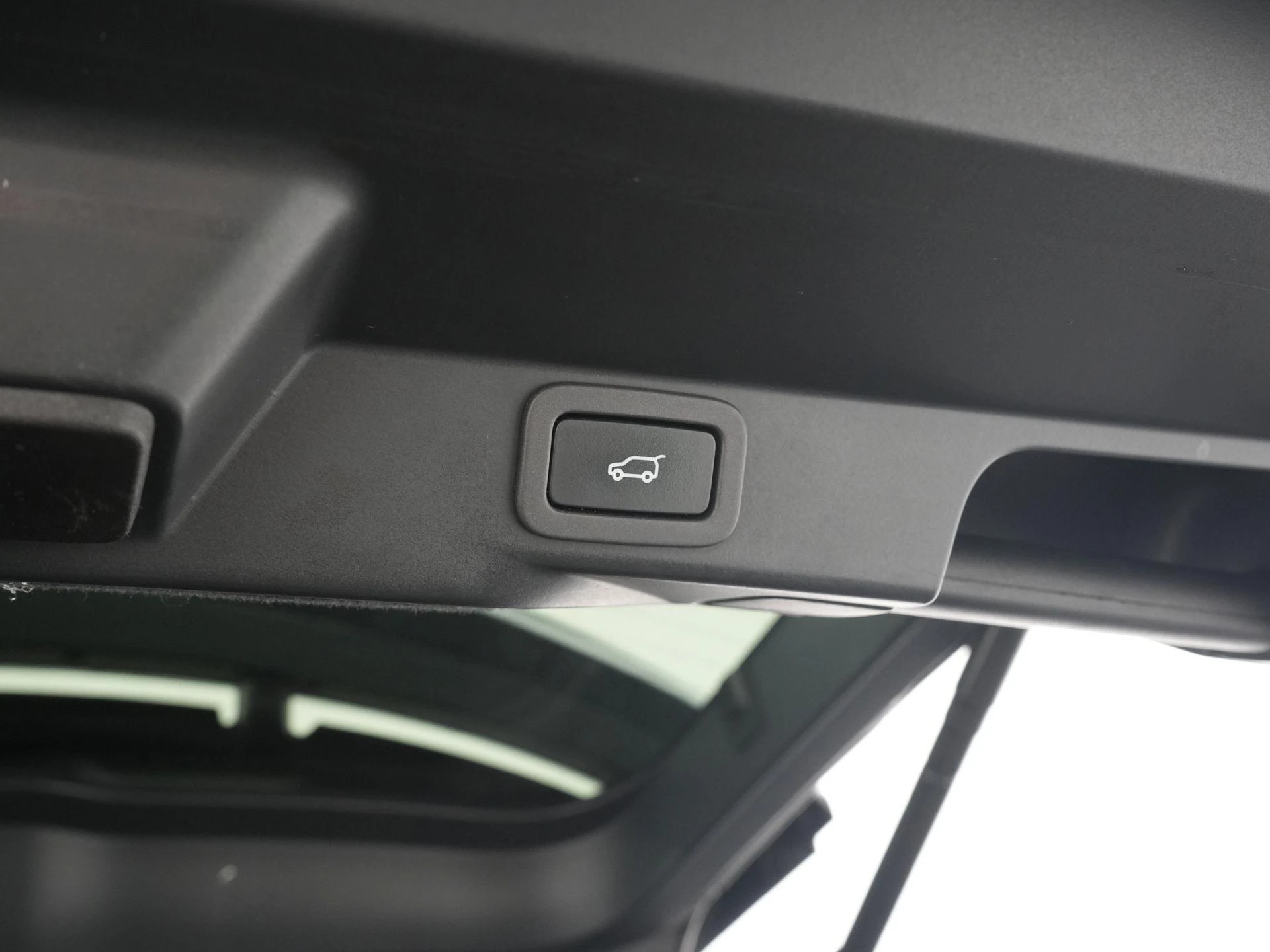 Land Rover-Range Rover Sport-image-38