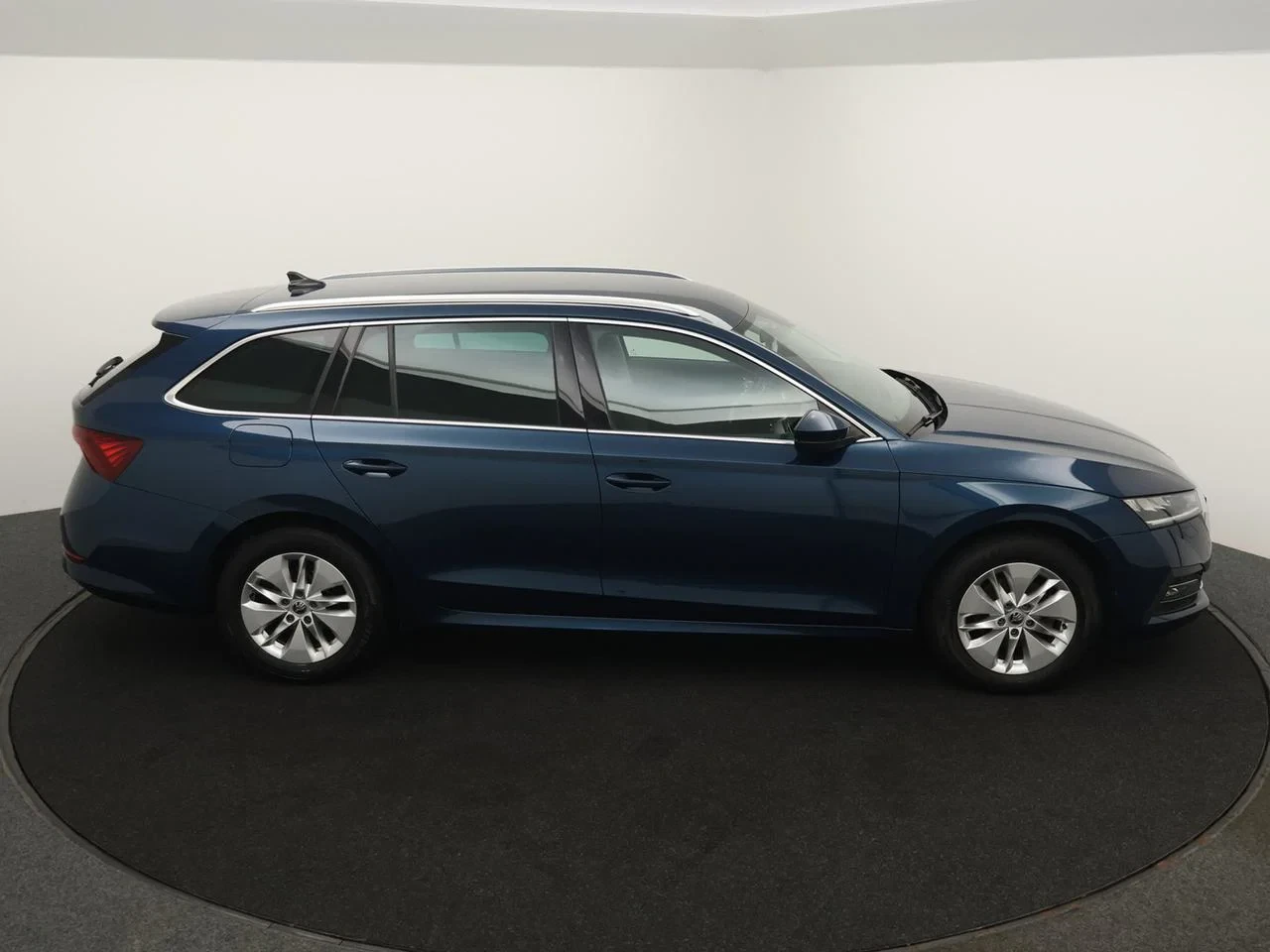 Škoda-Octavia-image-7