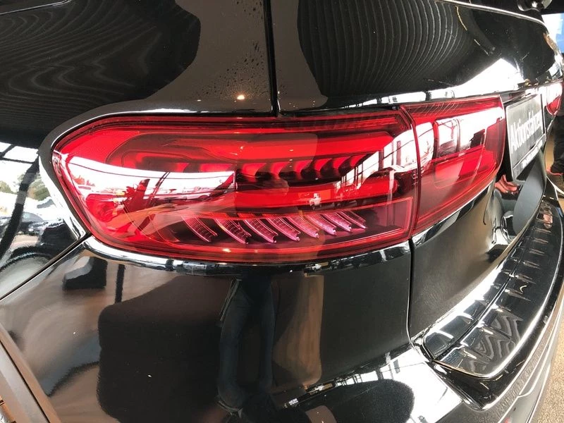 Mercedes-Benz GLB 220 d 4m AMG NIGHT AHK PANO 7-SITZE 360° AMG LineX247 GLB 220 d 4m AMG NIGHT AHK PANO 7-SITZE 360° AMG Line