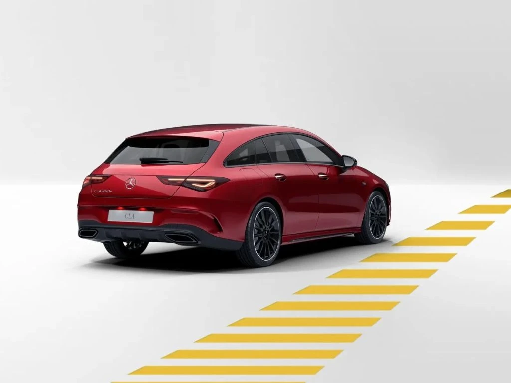 Mercedes-Benz-CLA 250 e-image-6