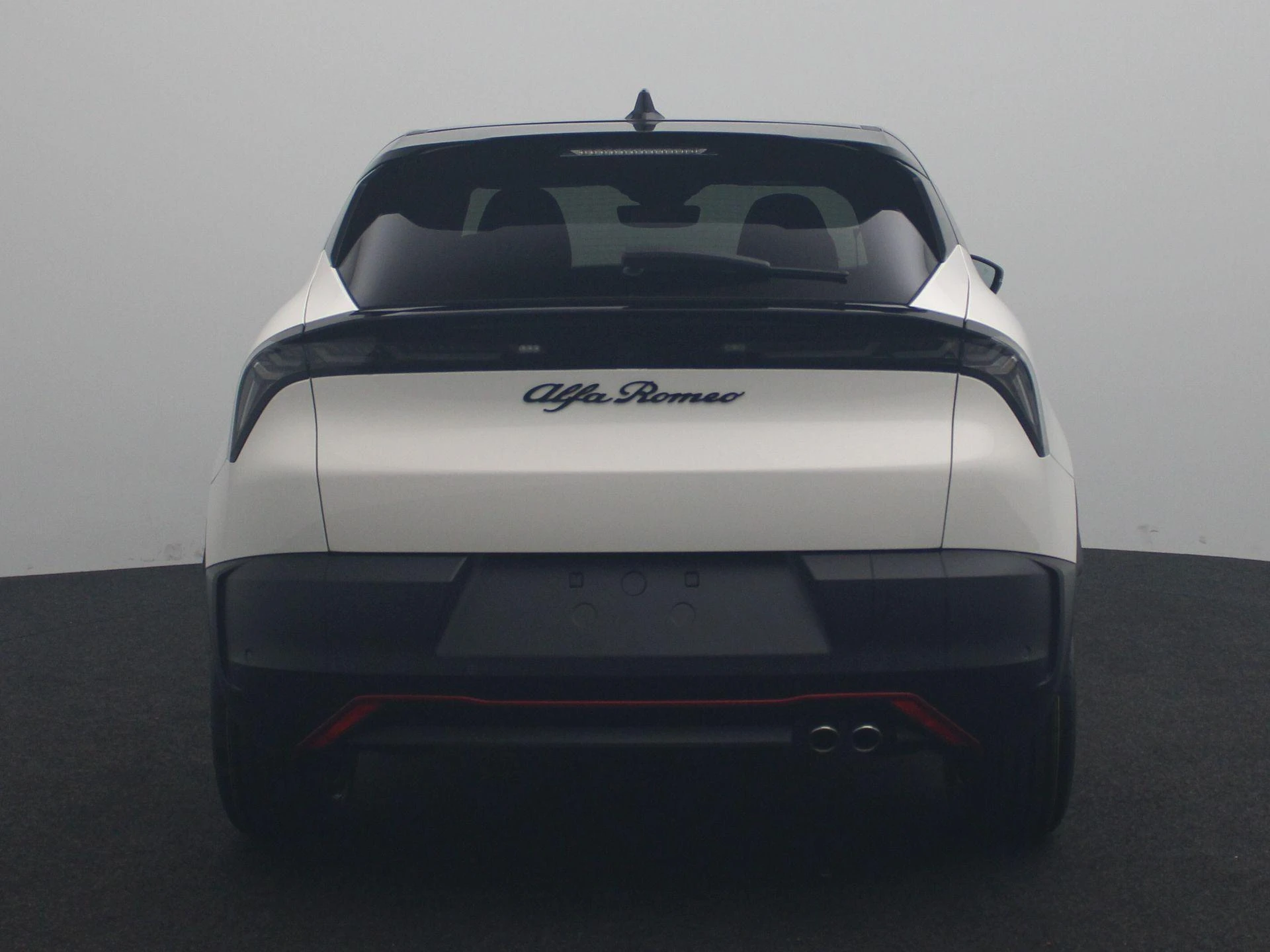 Alfa Romeo-Junior-image-5