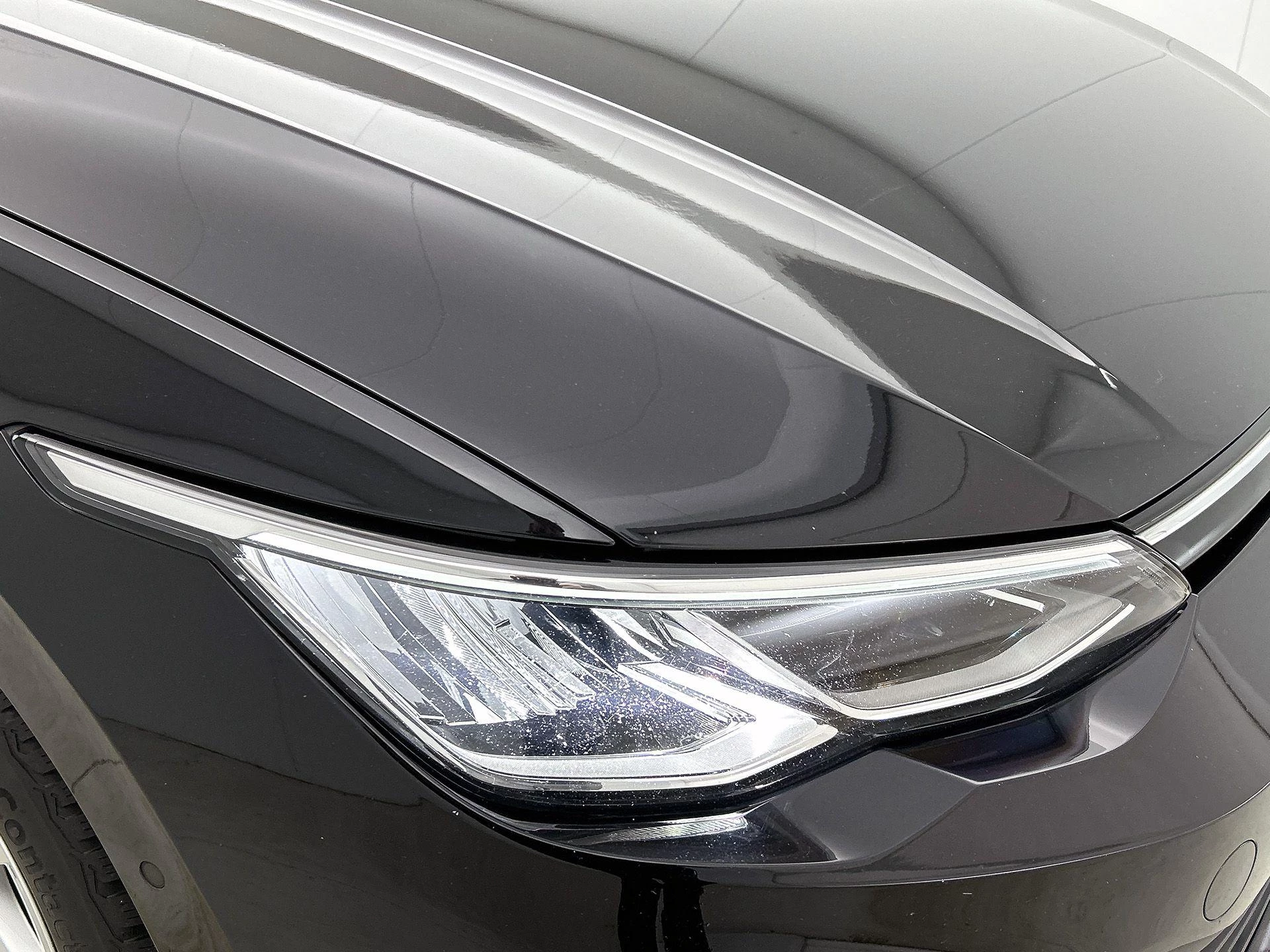 Volkswagen-Golf-image-32