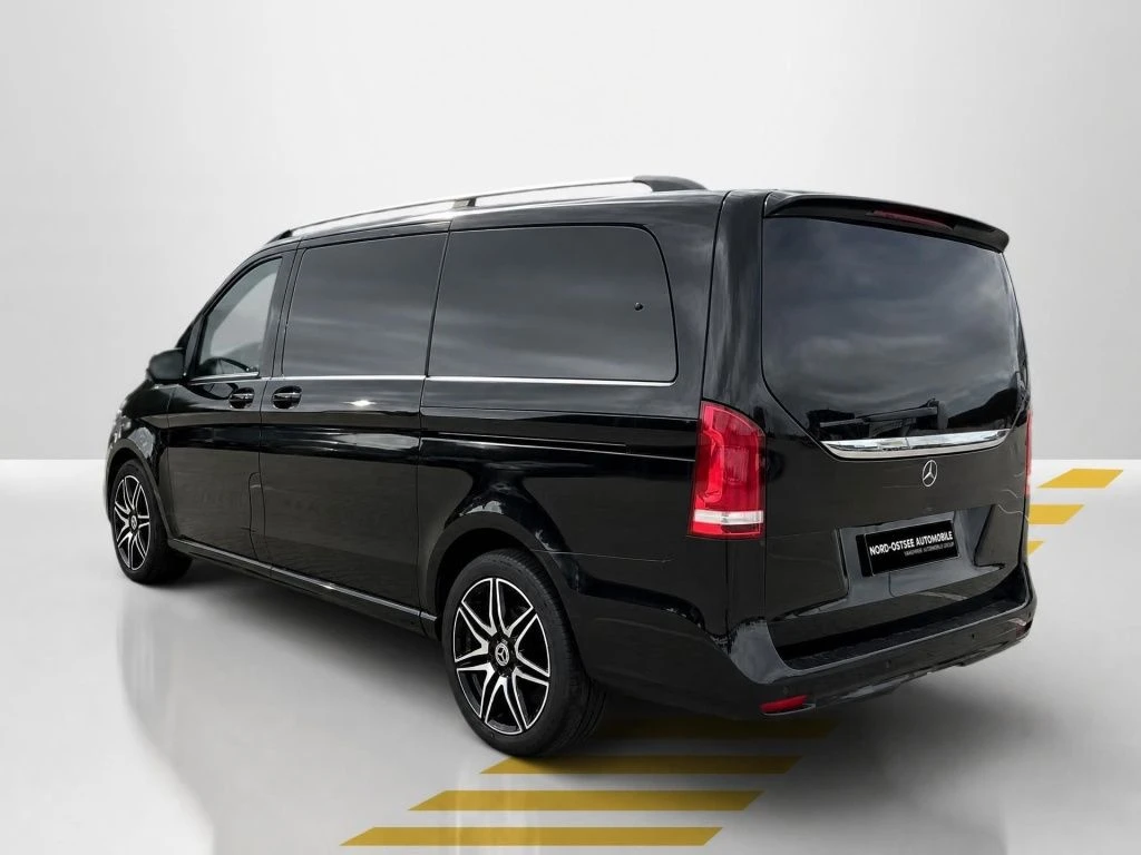 Mercedes-Benz-V-Klasse 300-image-6