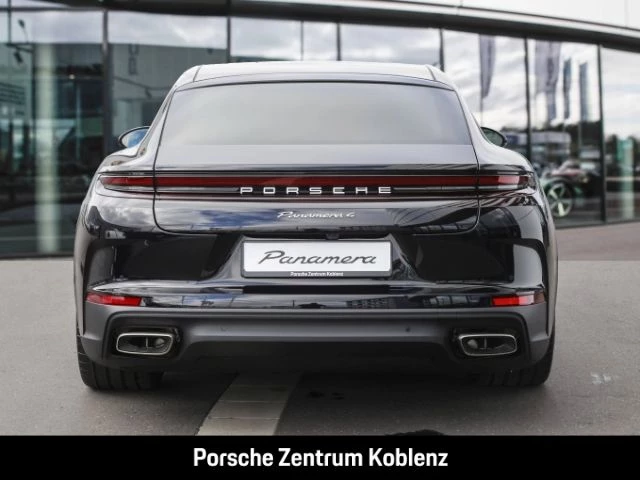 Porsche Panamera 4 E-Hybrid -
