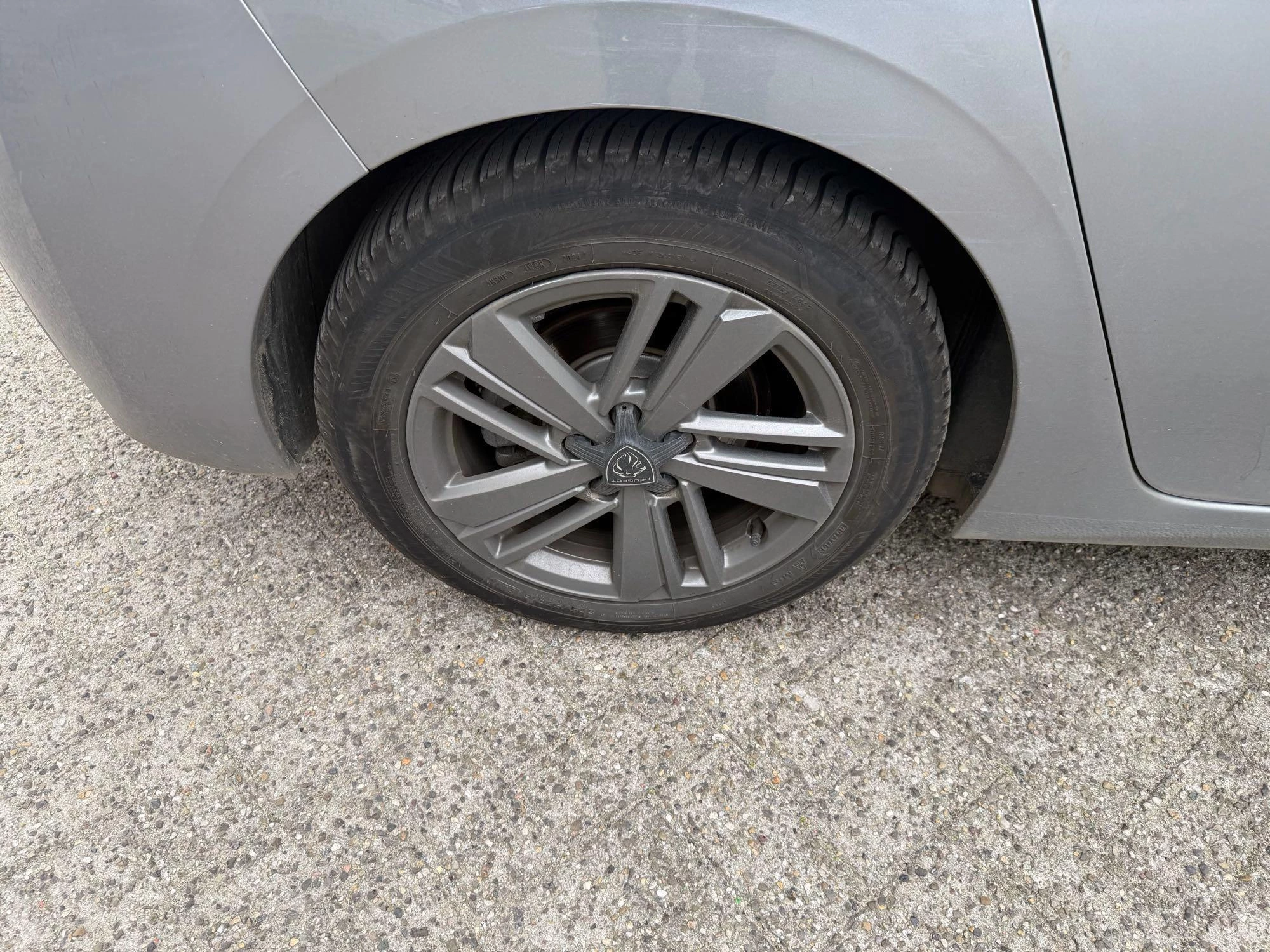 Peugeot 308 1.2 PureTech 130 S&S EAT8 Active Pack